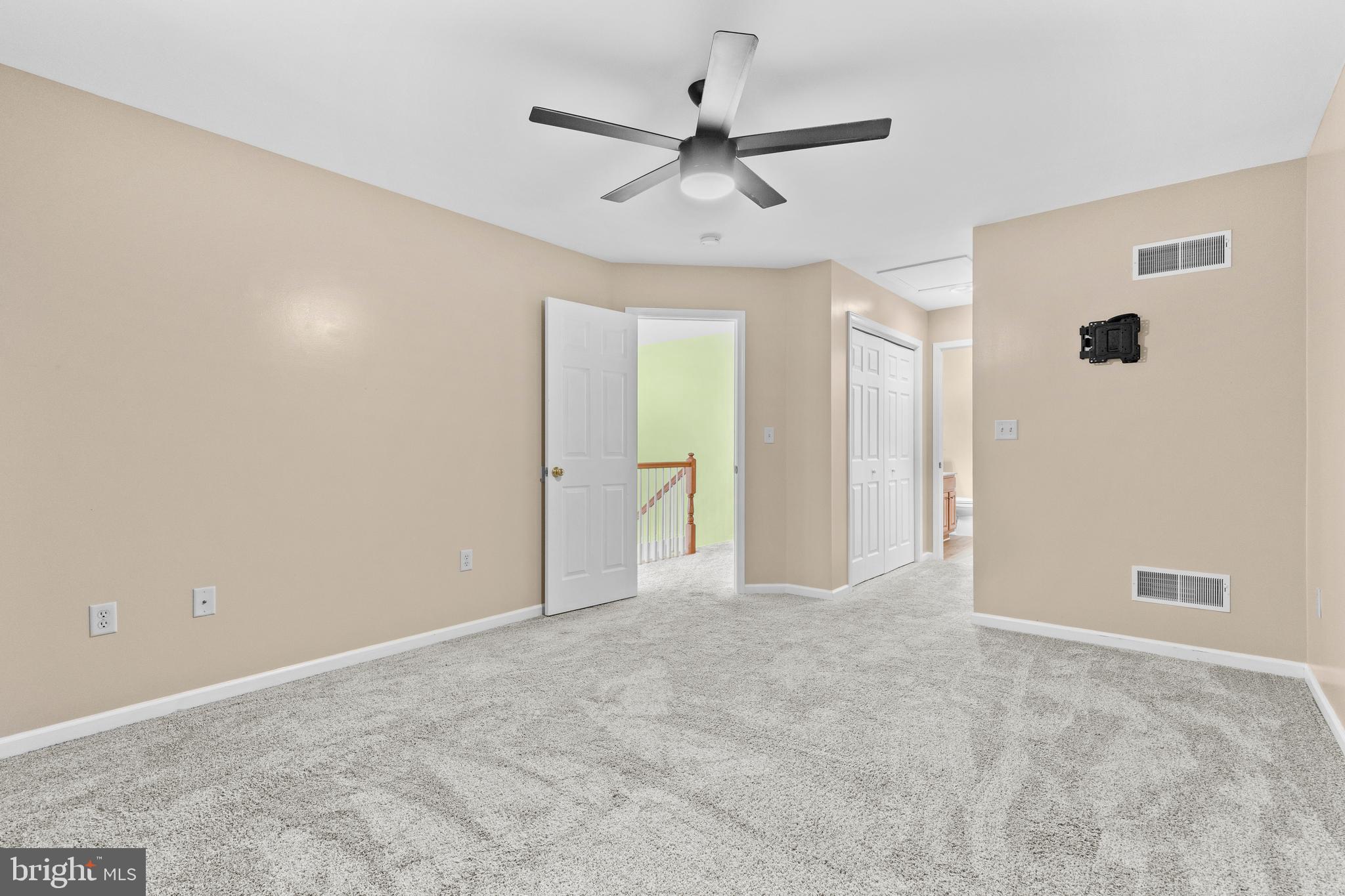 TOWNES AT CROSS CREEK - Residential