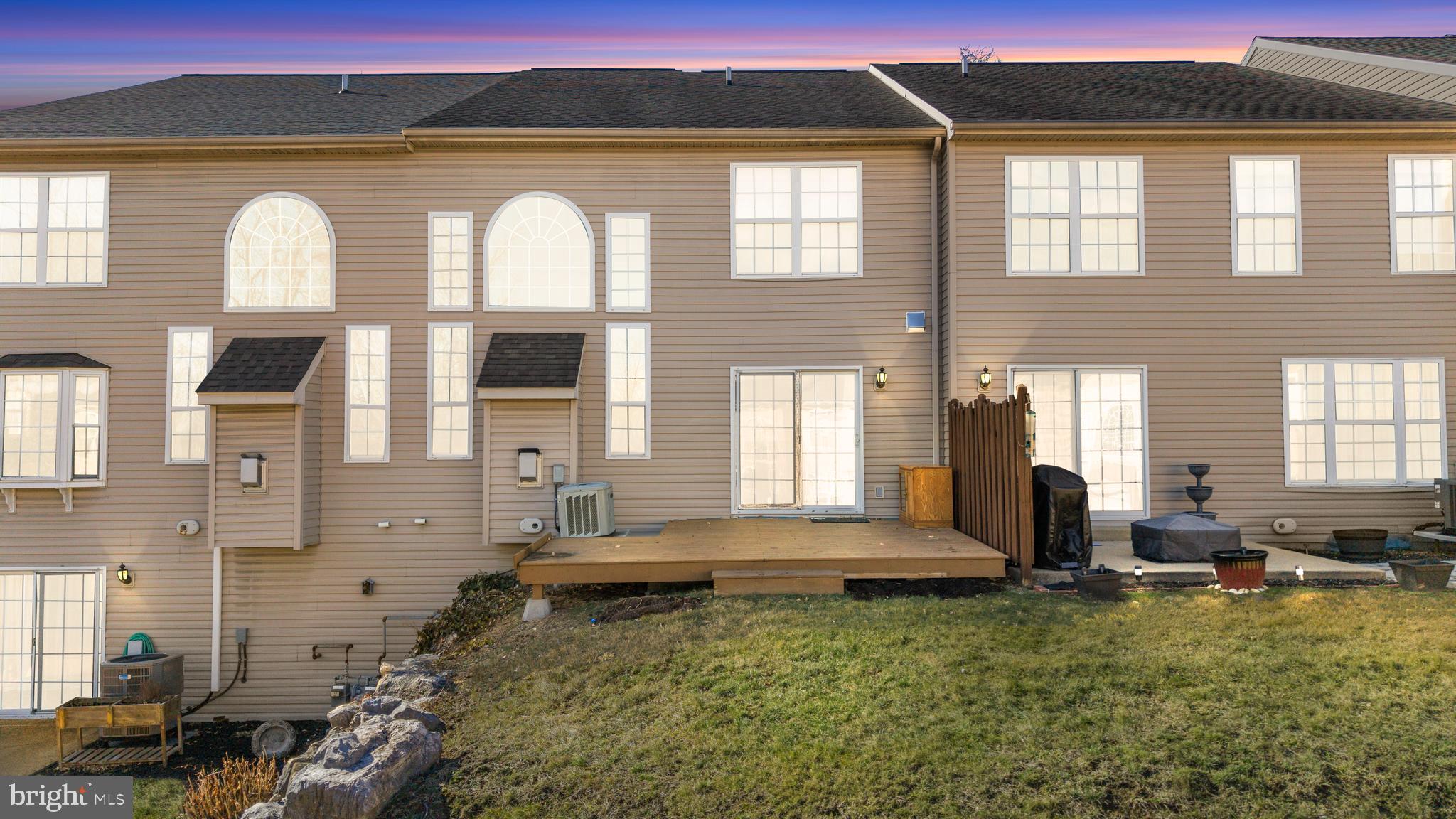 TOWNES AT CROSS CREEK - Residential