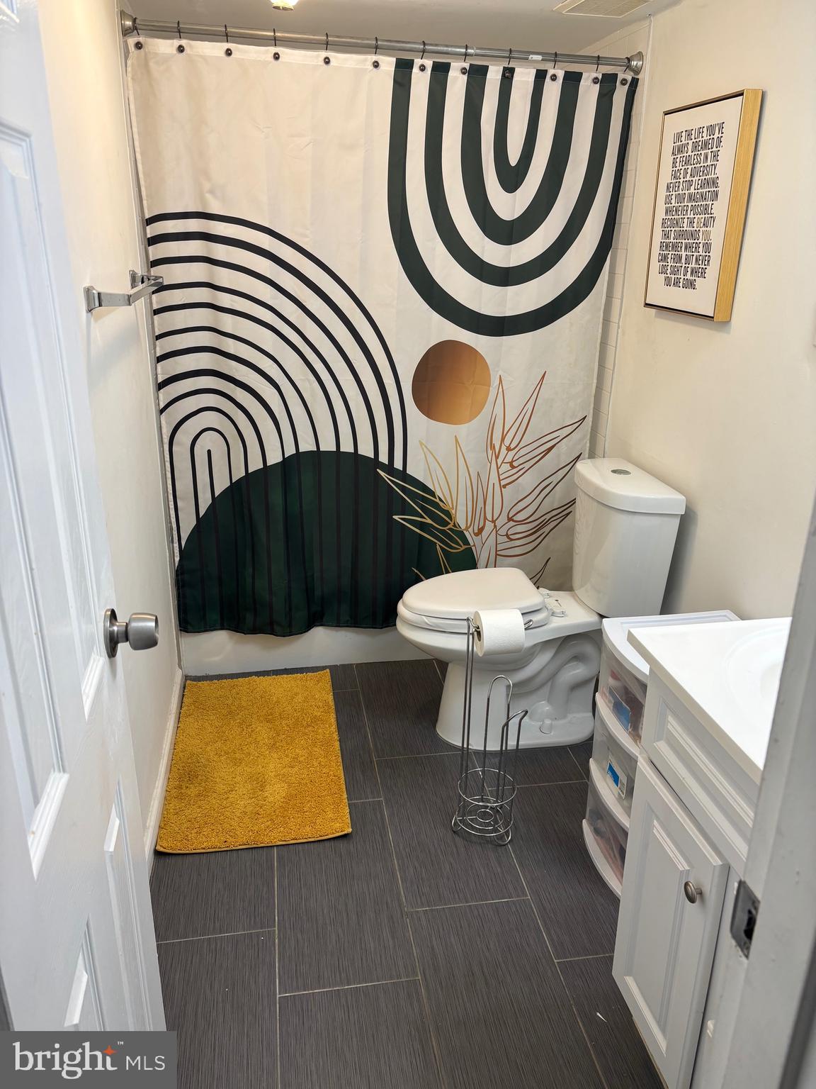 CHELSEA WOODS CONDO - Residential