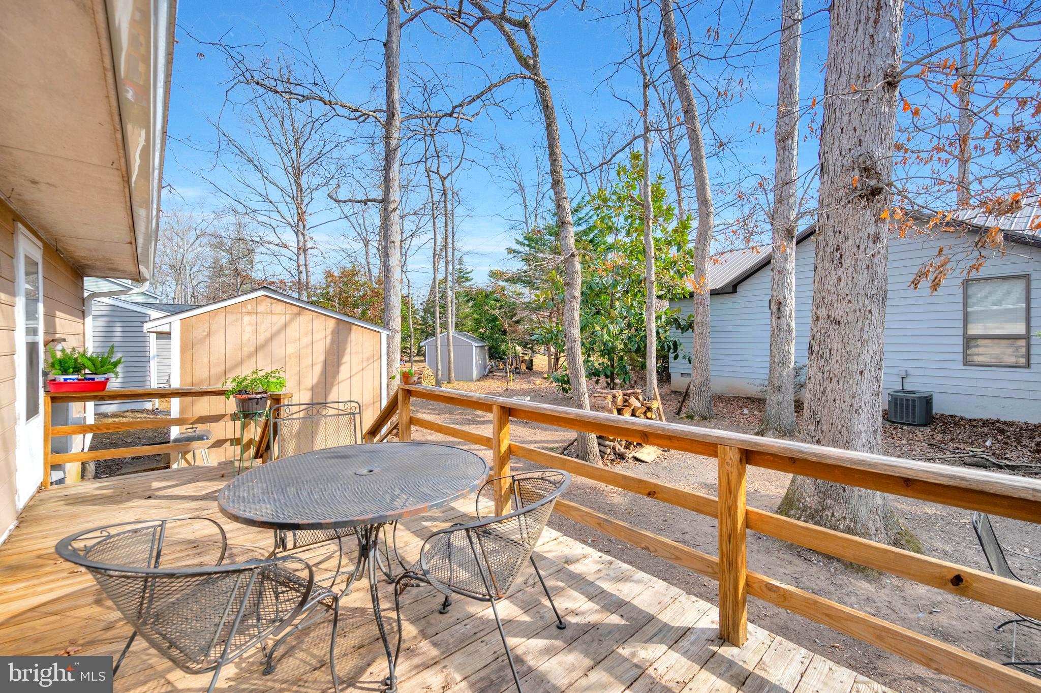 LAKE OF THE WOODS - Residential