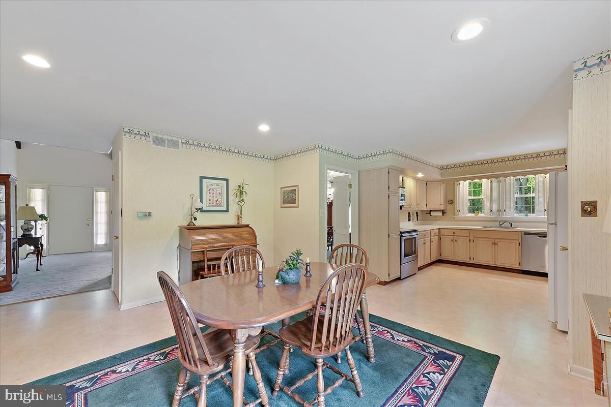 WYNDHAM HILLS - Residential