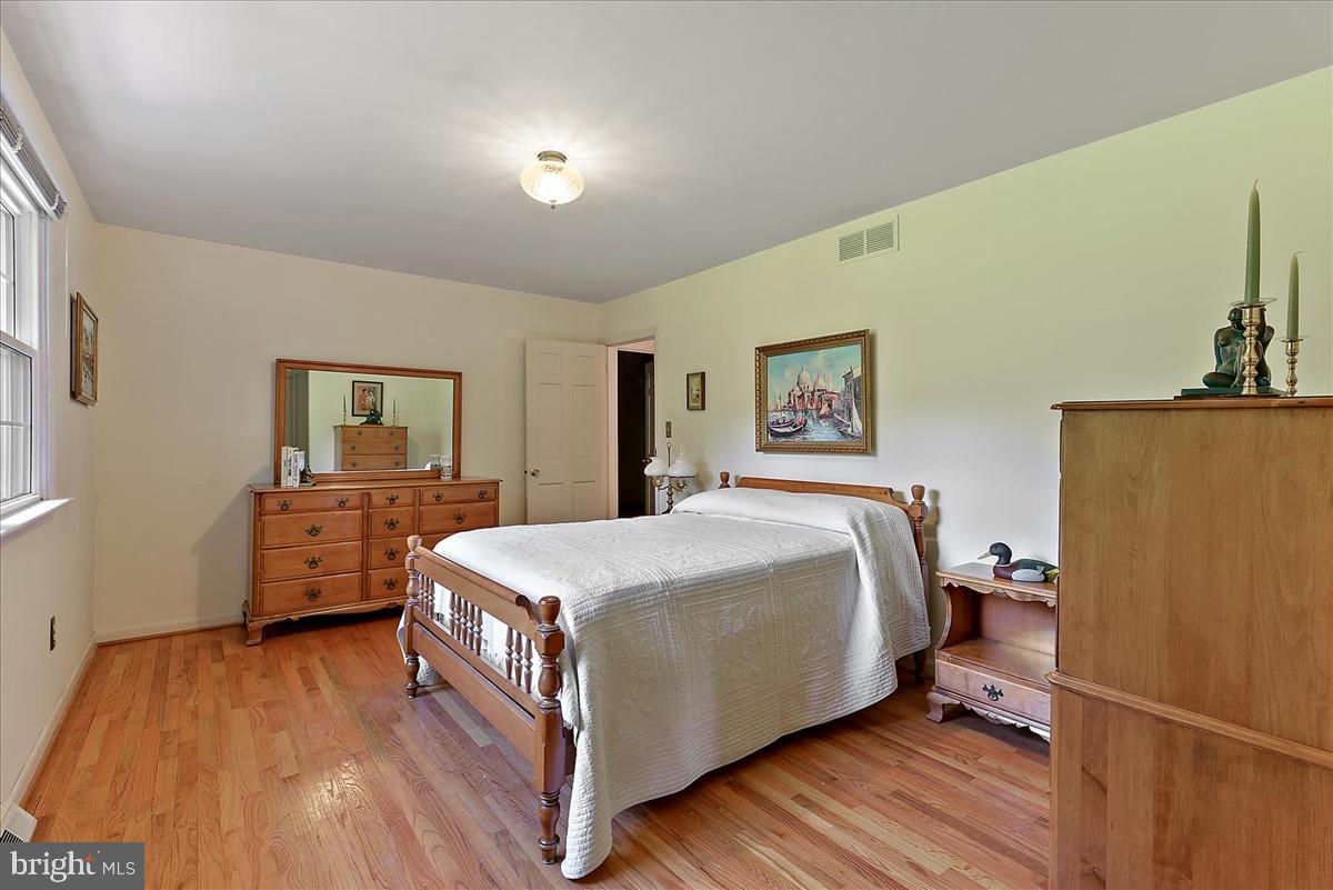 WYNDHAM HILLS - Residential