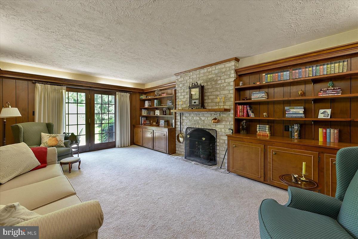 WYNDHAM HILLS - Residential