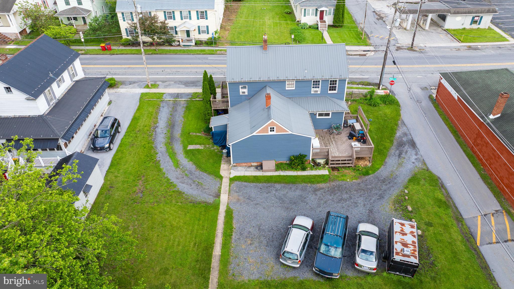 HEDGESVILLE - Residential