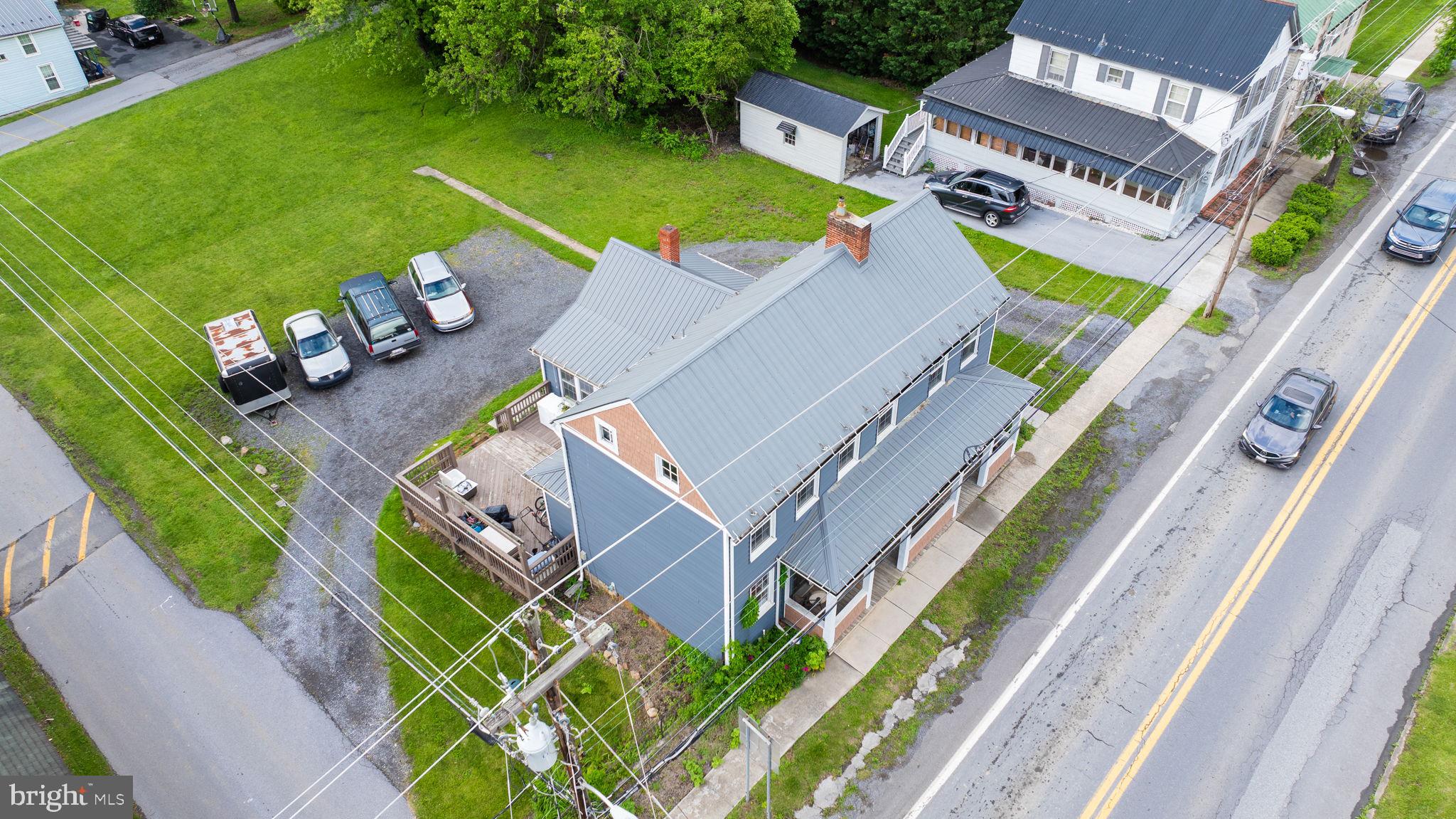 HEDGESVILLE - Residential