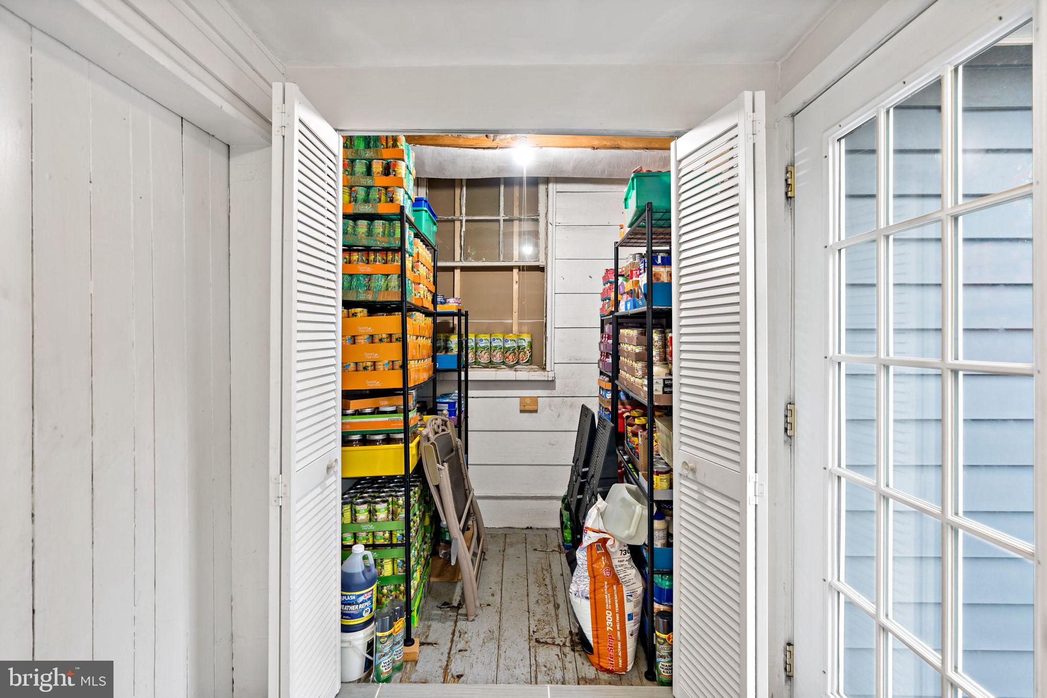 HEDGESVILLE - Residential