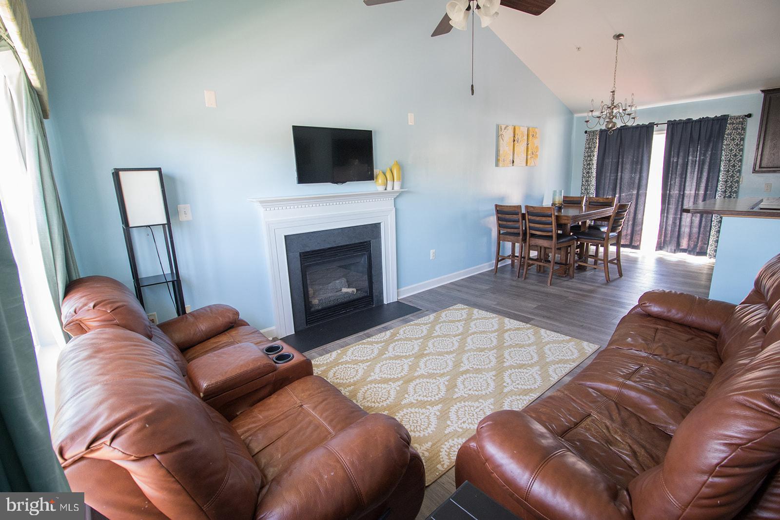 GREENVIEW WEST - Residential