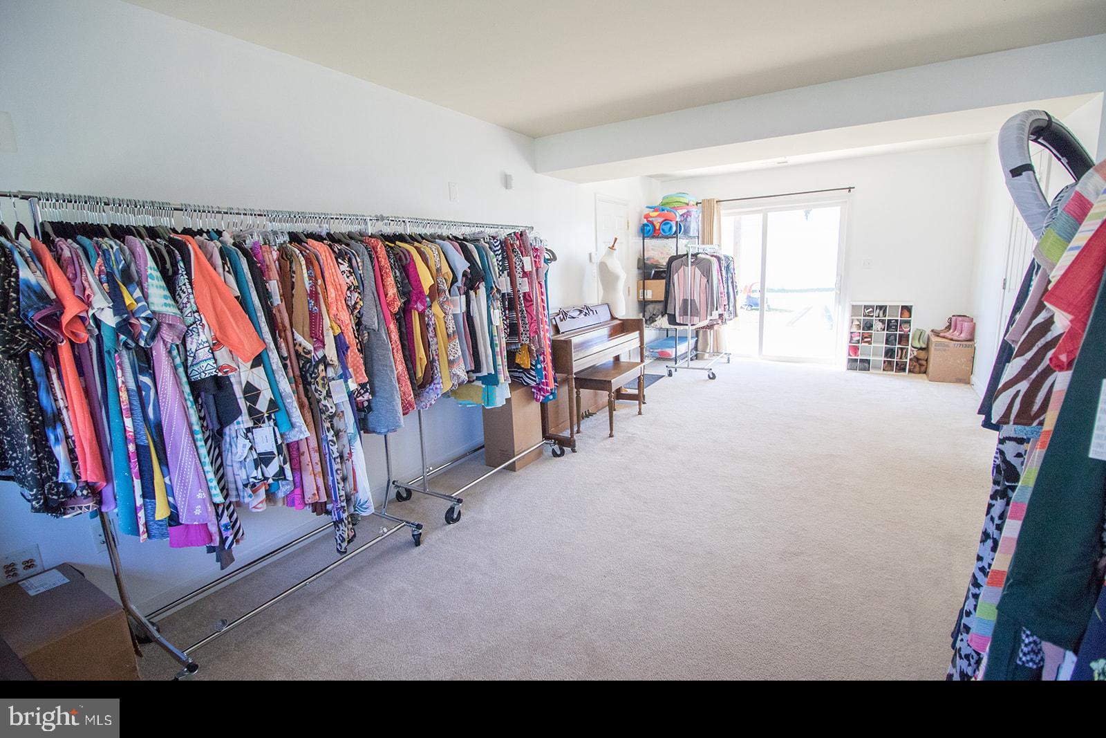 GREENVIEW WEST - Residential