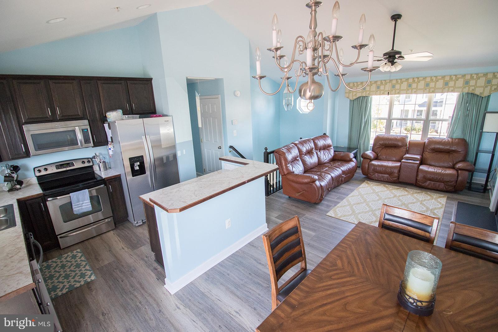 GREENVIEW WEST - Residential