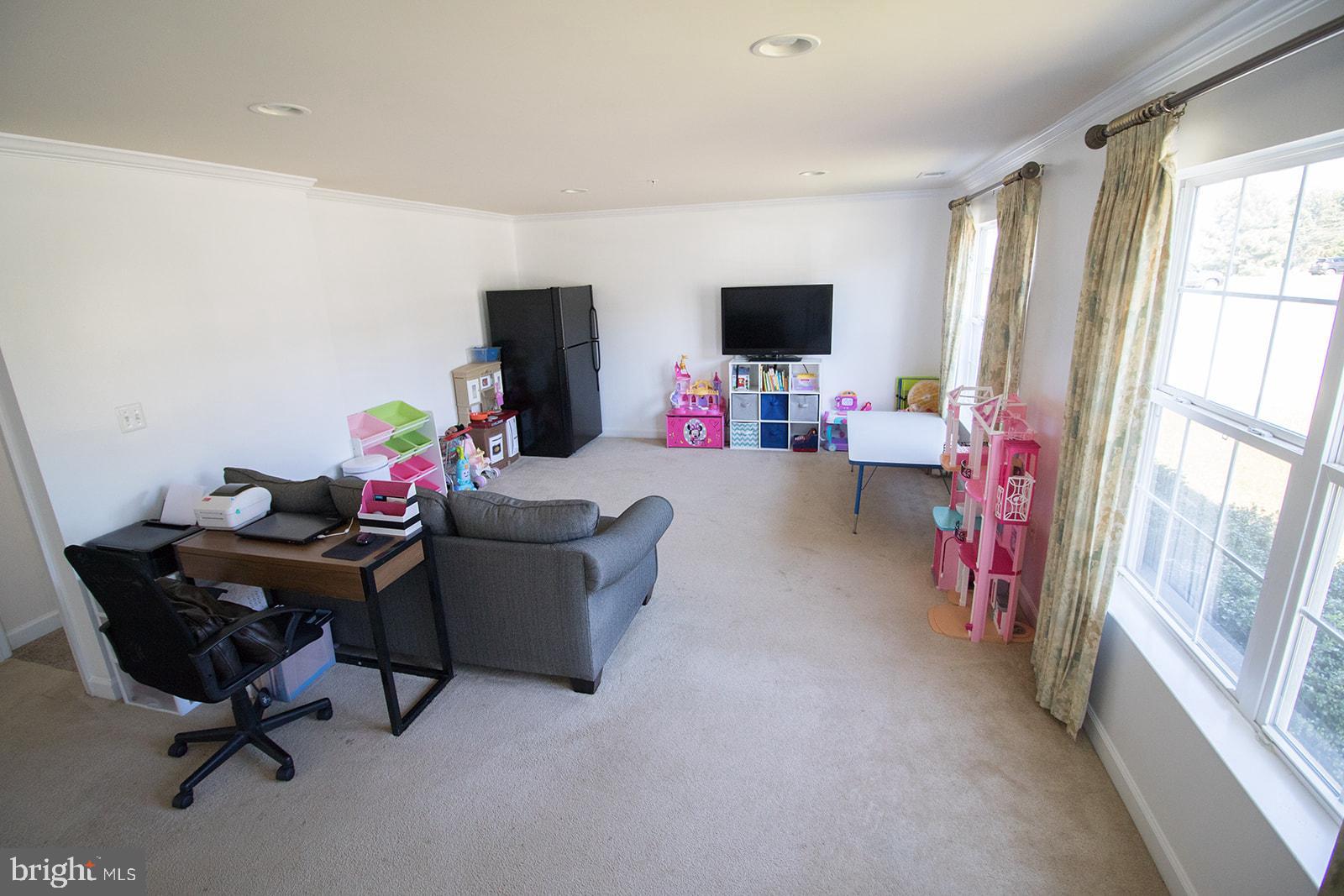 GREENVIEW WEST - Residential