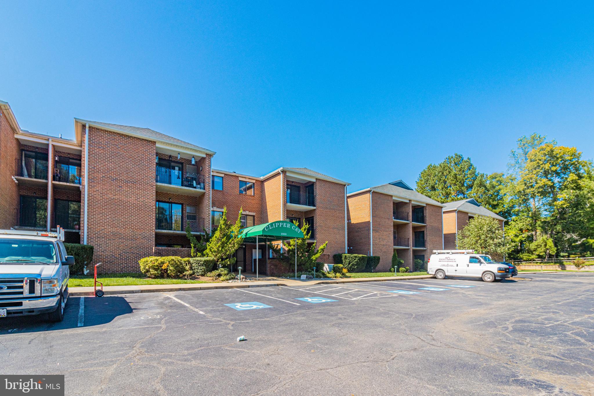 HERITAGE HARBOUR - Residential