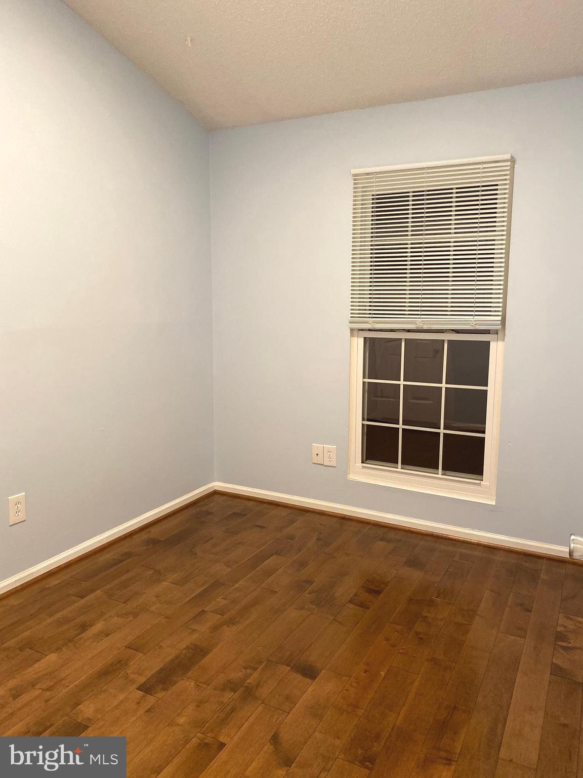 HIGHLAND MEWS - Residential Lease