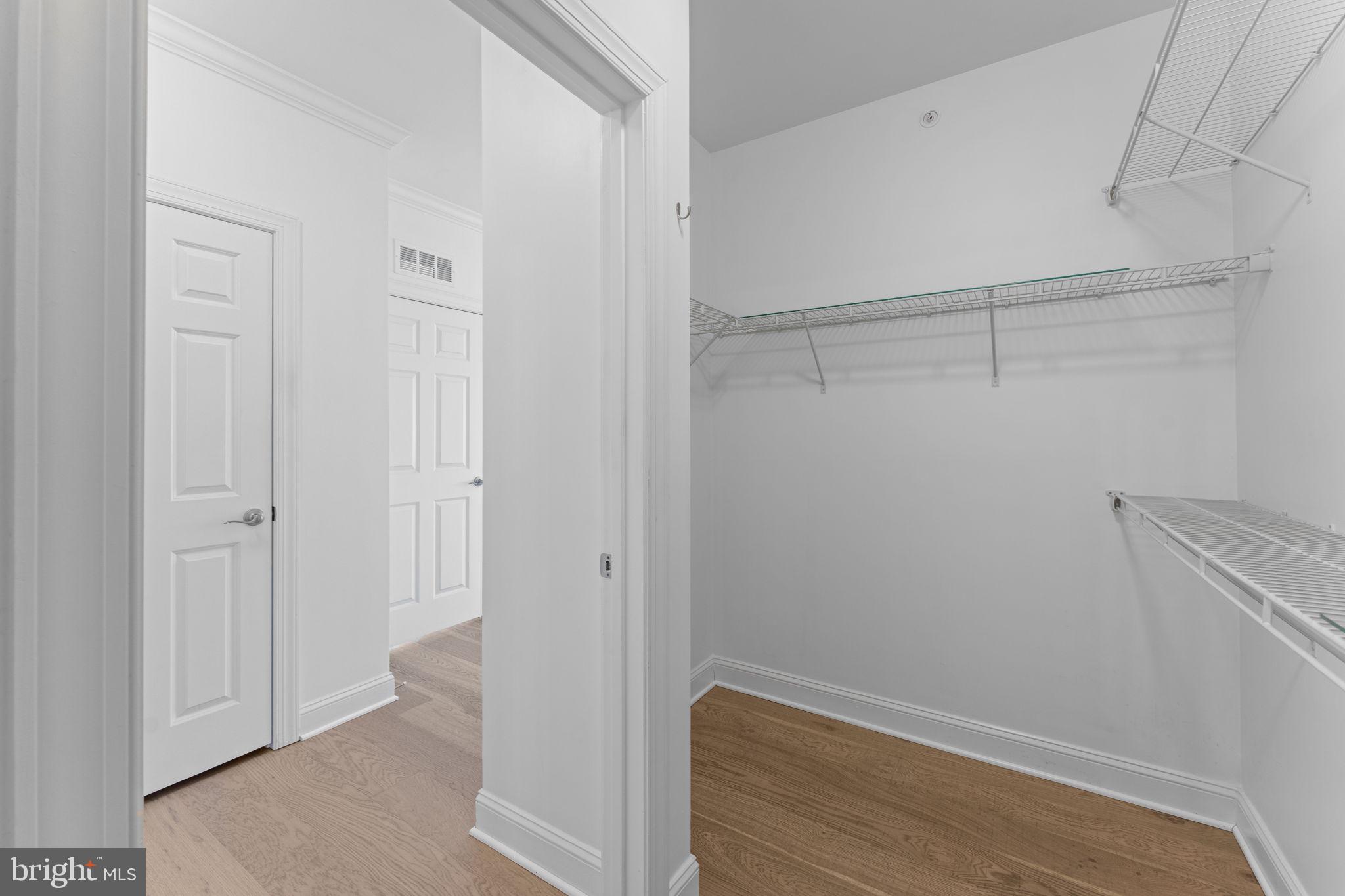 REGENCY AT DOMINION VALLEY - Residential