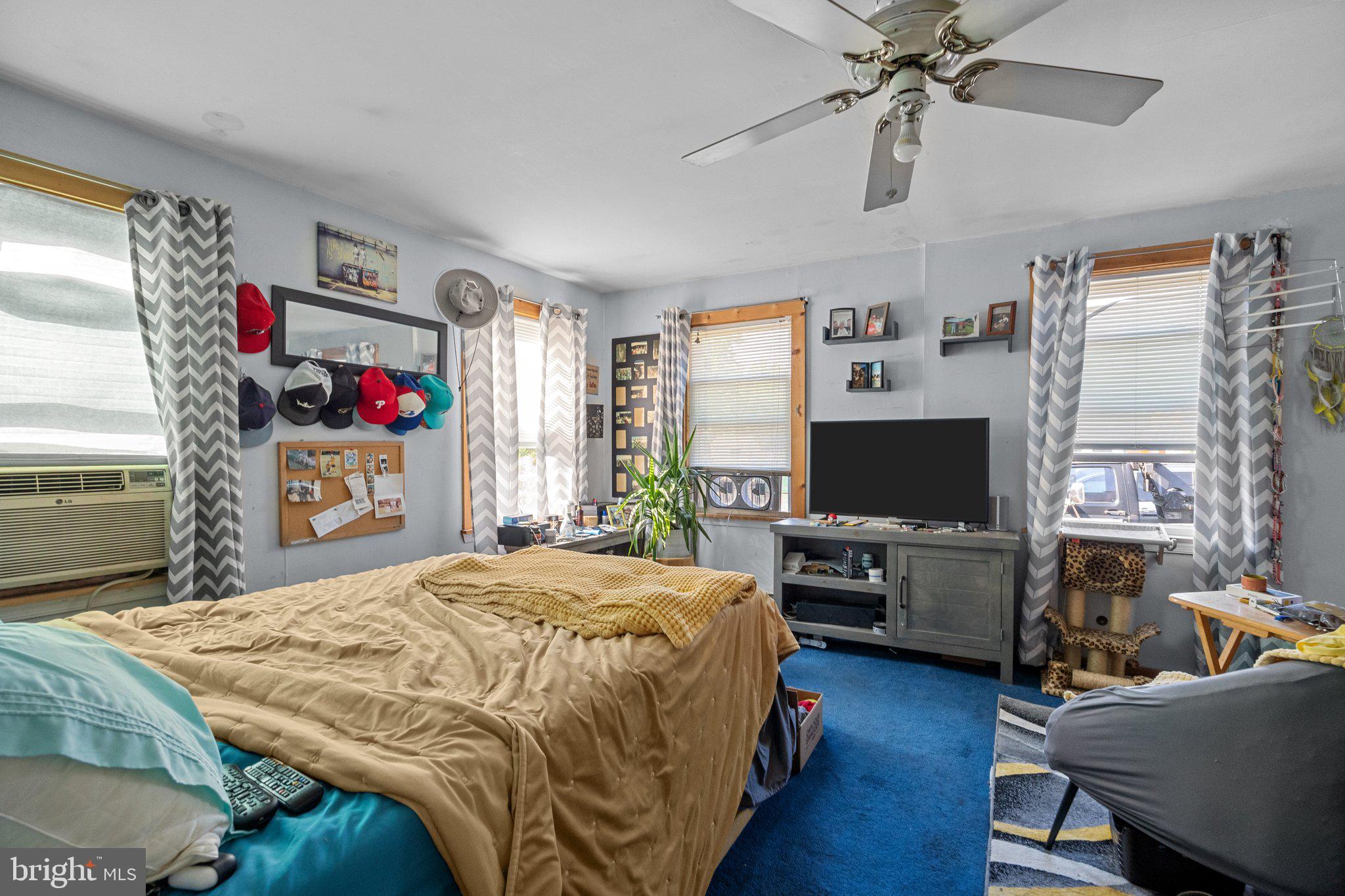 HEADLEY MANOR - Commercial Sale