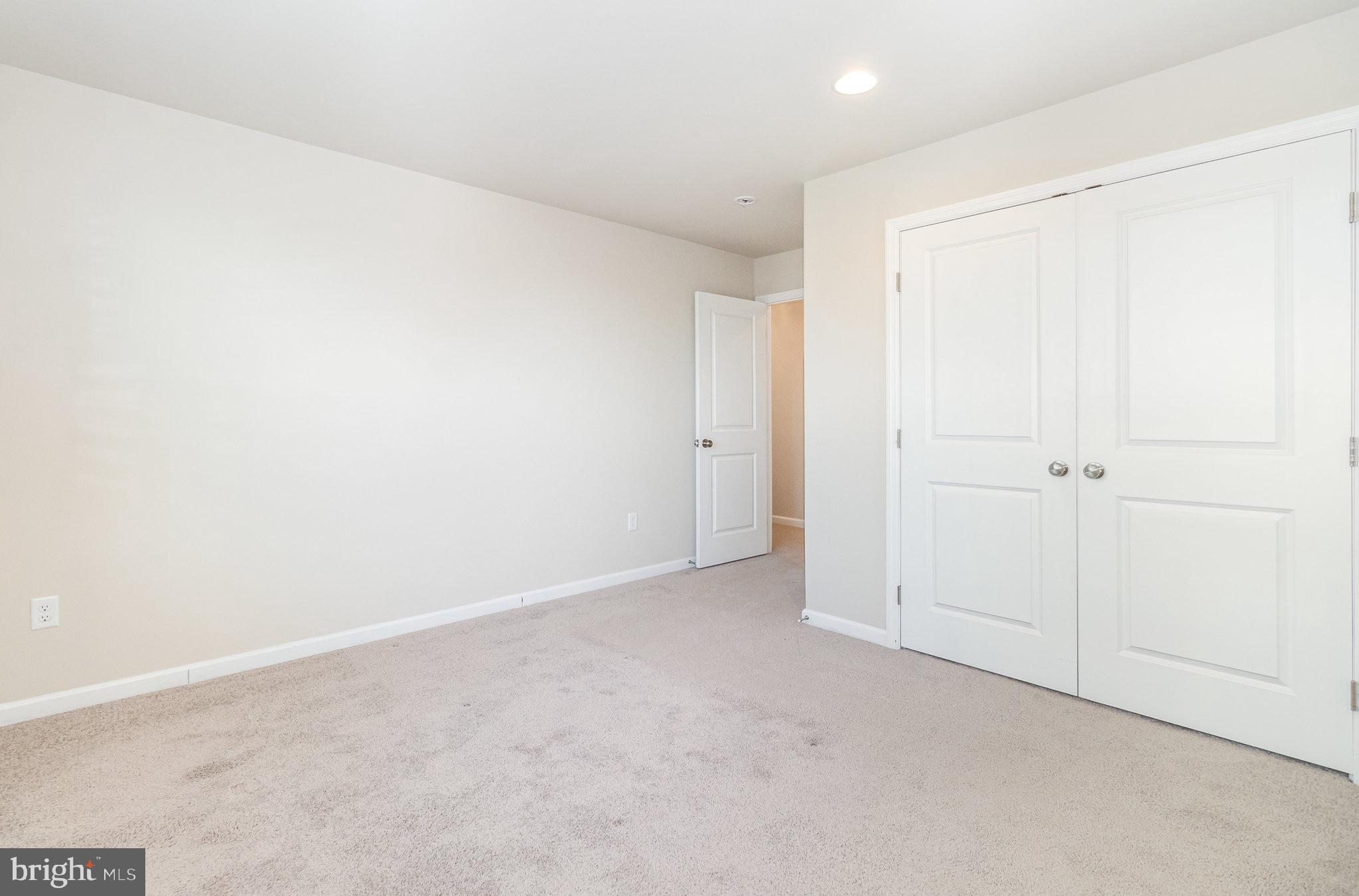 RIVERBEND - Residential Lease