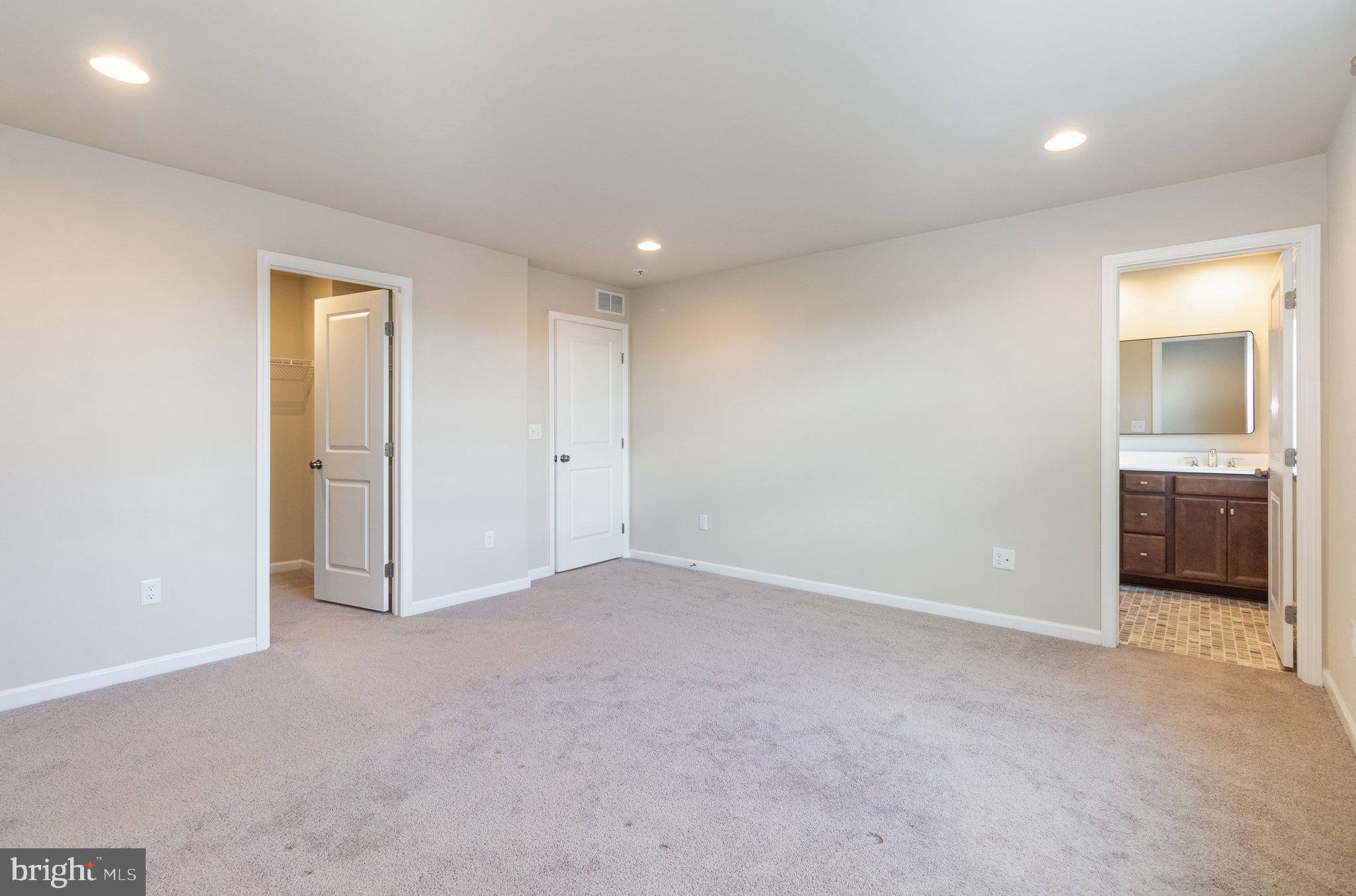 RIVERBEND - Residential Lease