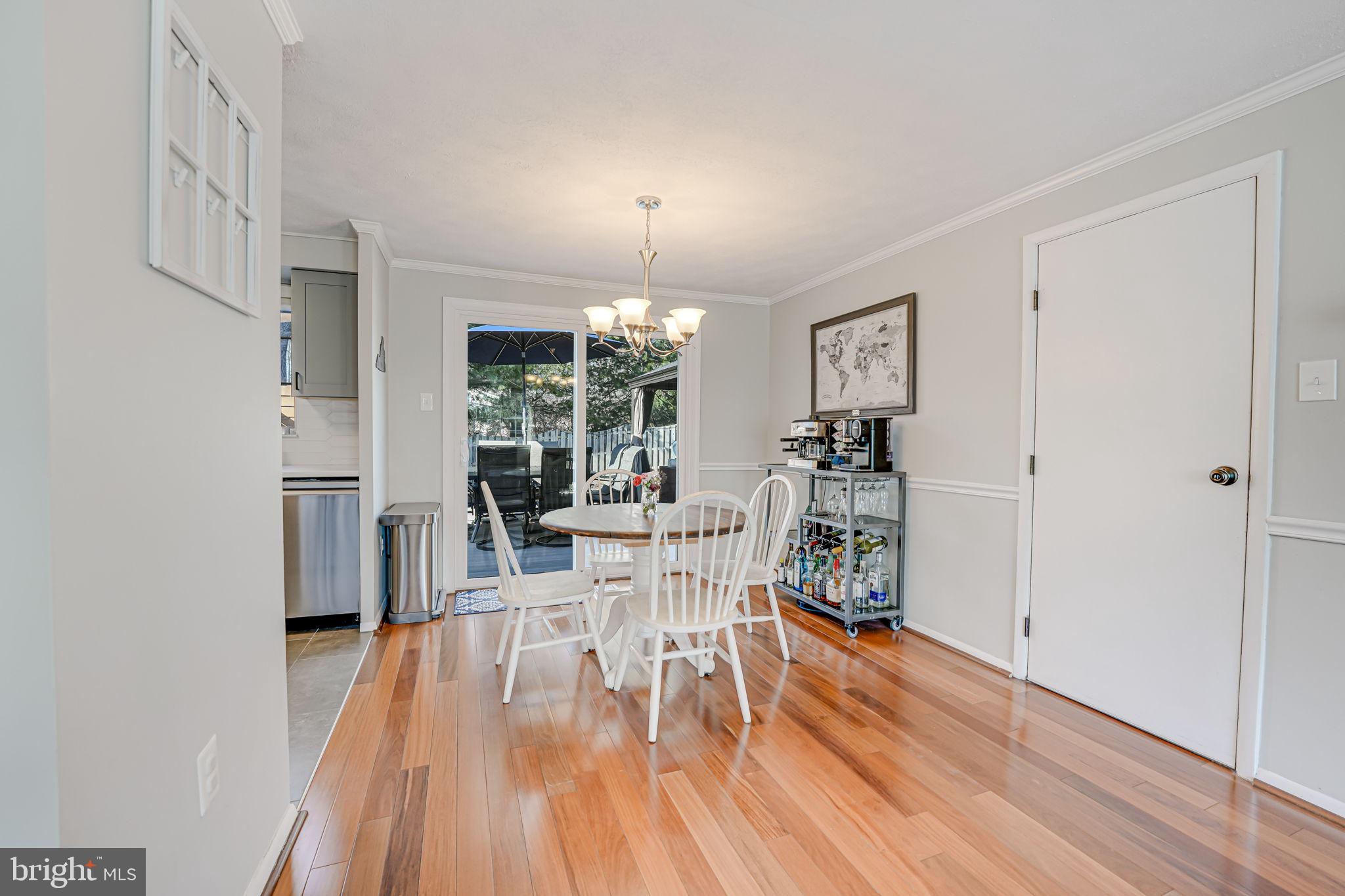 EDGELEA WOODS - Residential