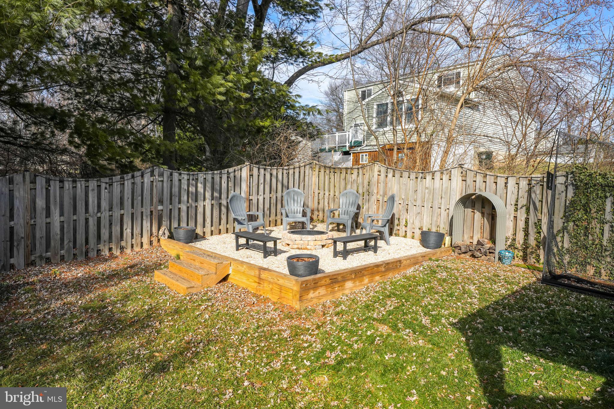 EDGELEA WOODS - Residential