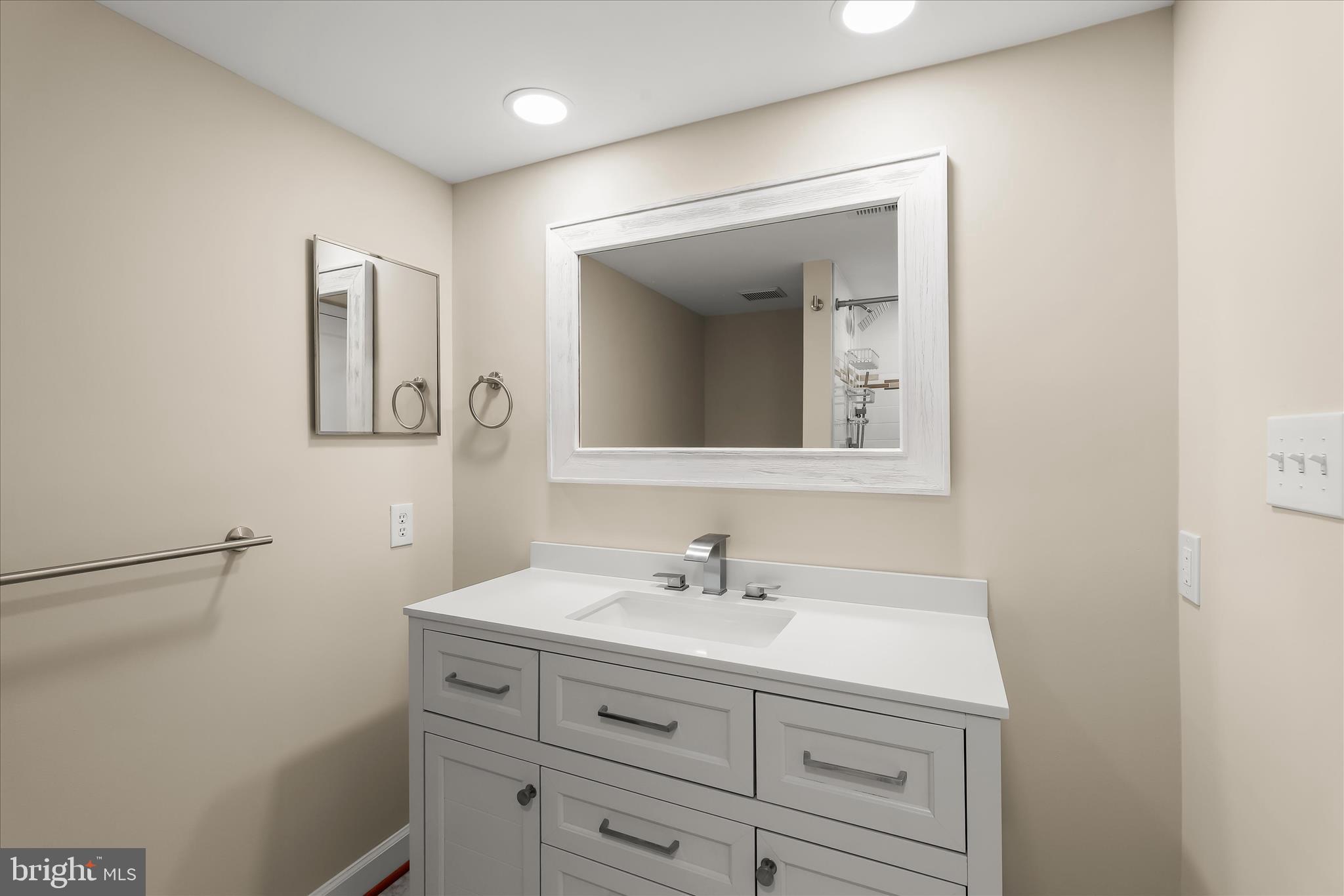 MAYS CHAPEL - Residential