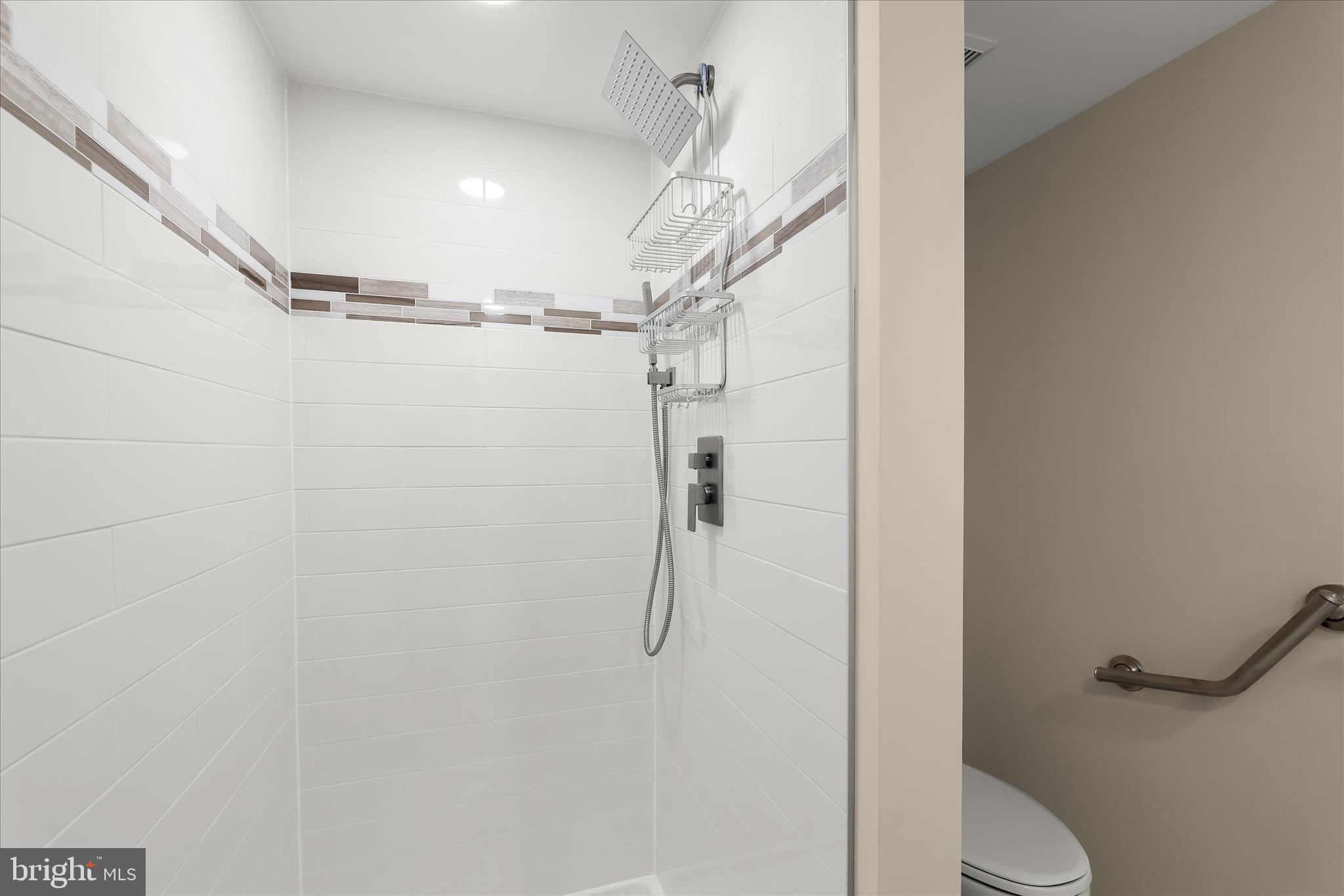 MAYS CHAPEL - Residential