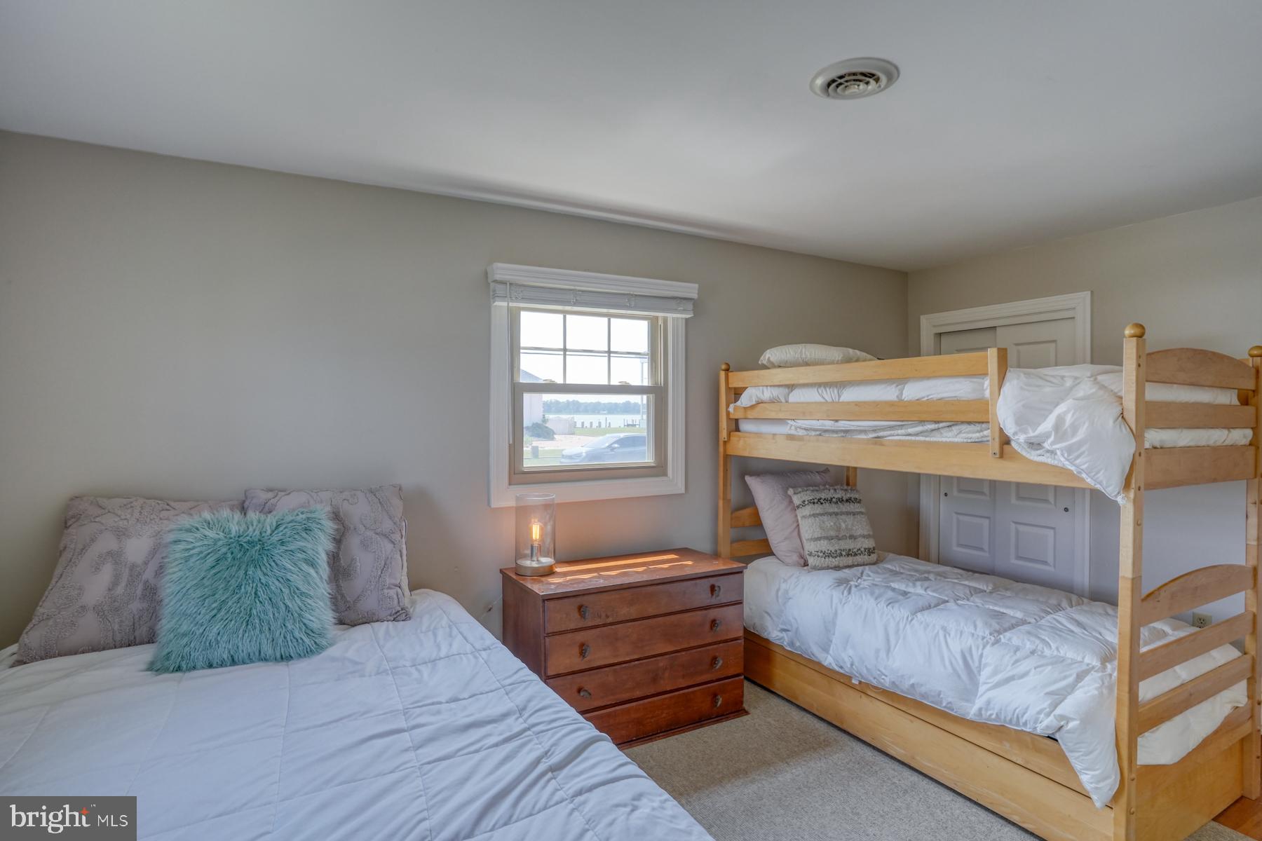 OLD LANDING - Residential