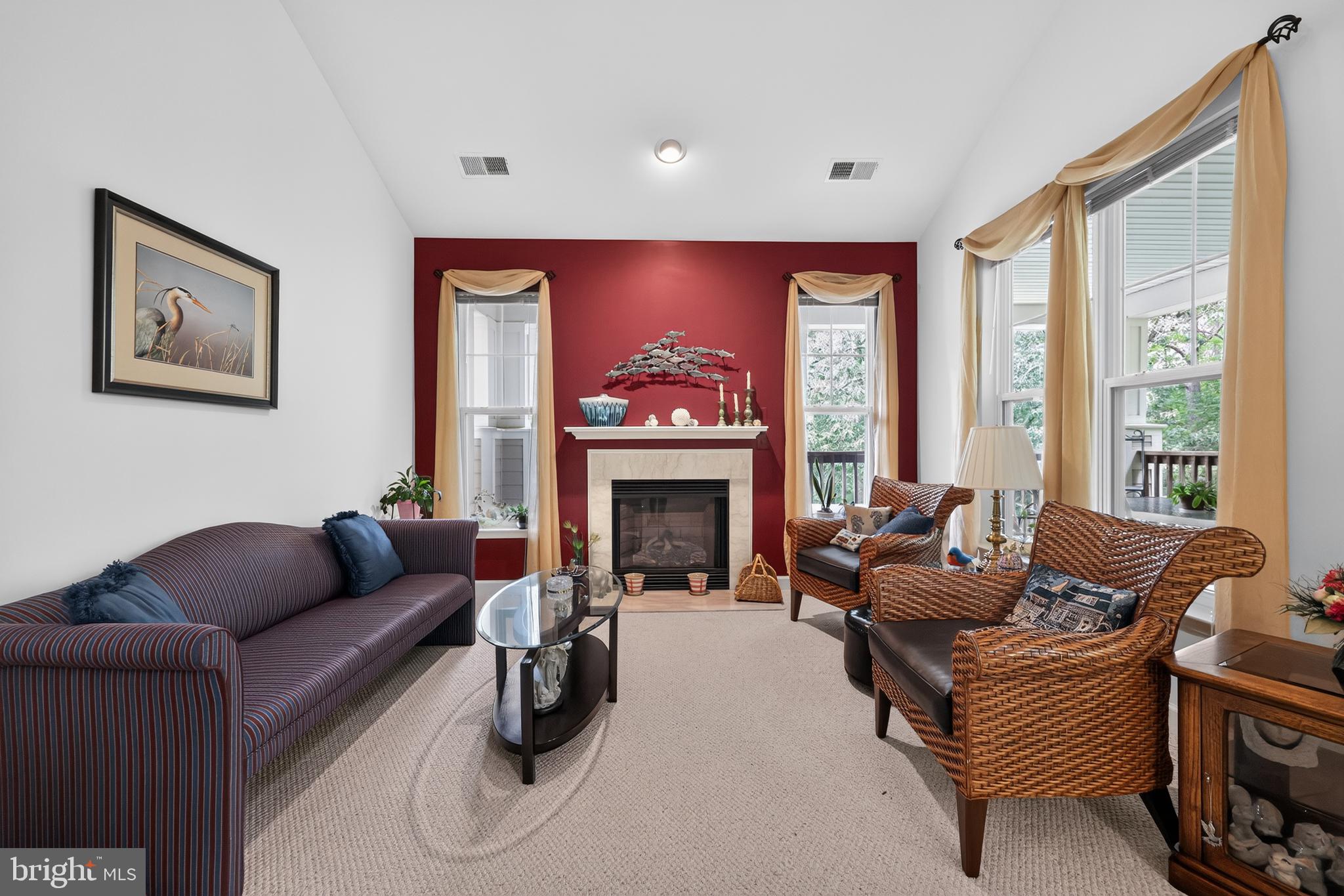 1036 LEEWARD WAY 1036
