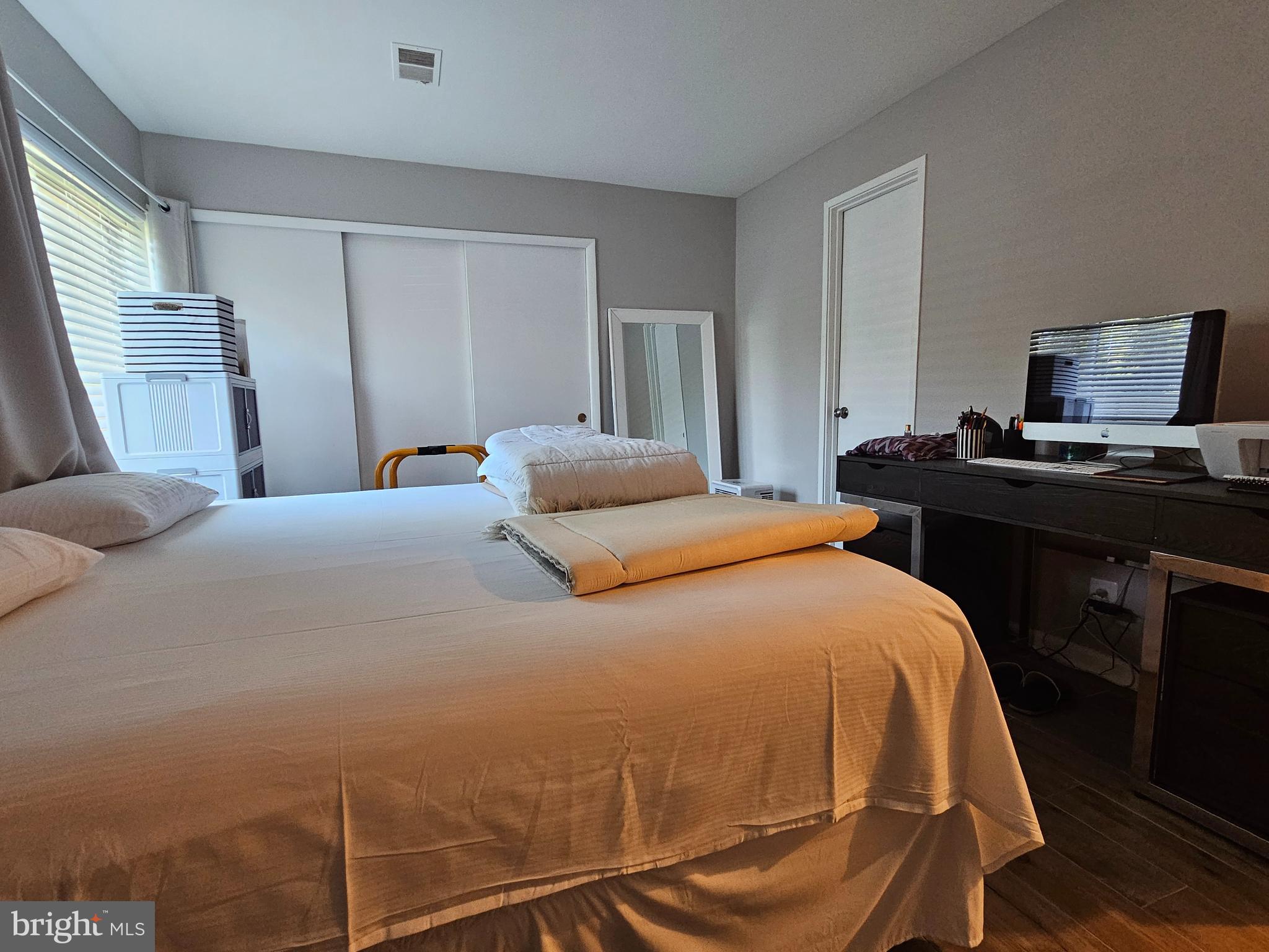 MOSBYS LANDING - Residential Lease