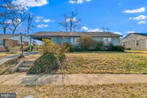 Homes For Sale - 1815 Dunwoody Road<br/> PARKVILLE, MD 21234