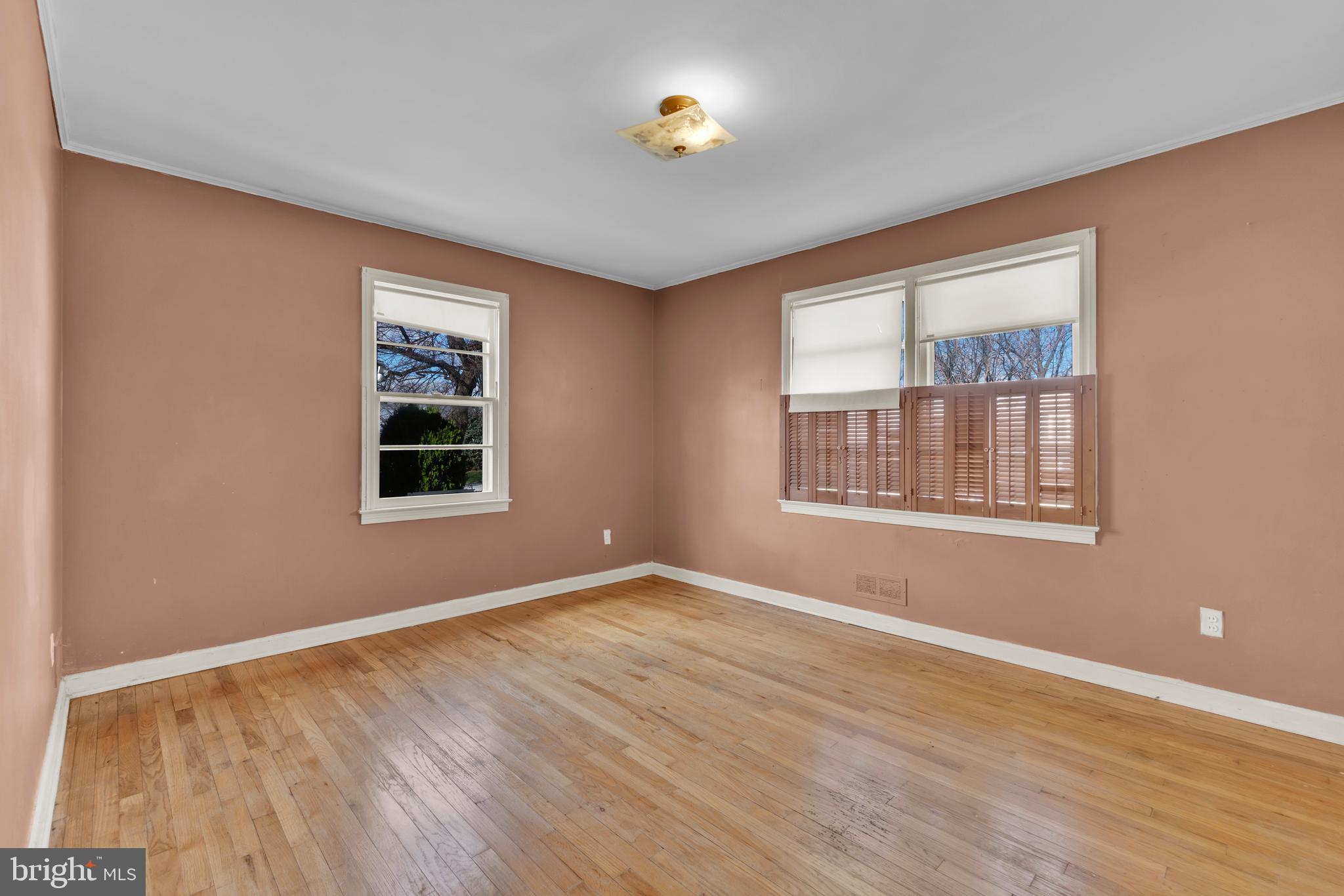 PARKVILLE - Residential