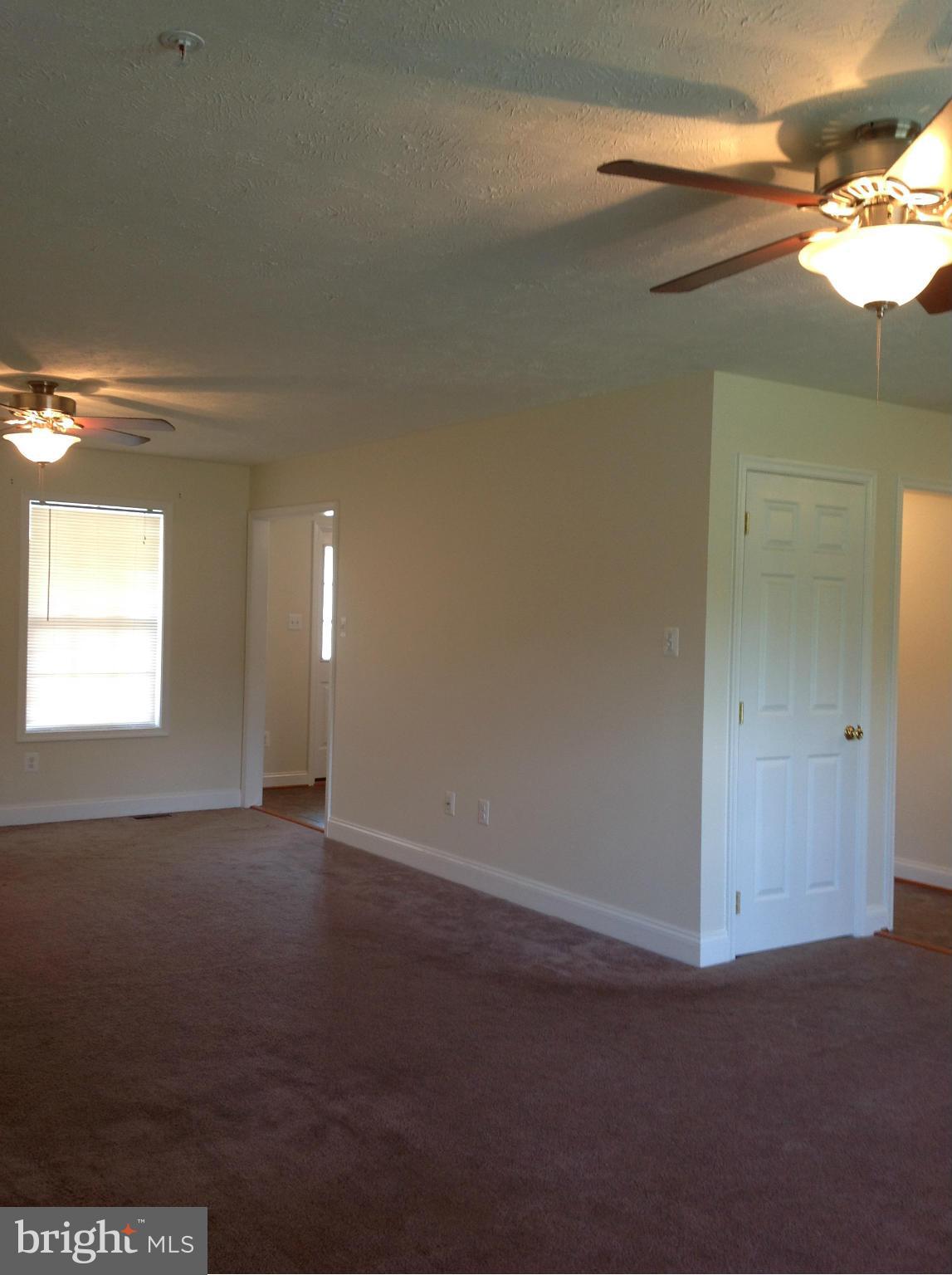 ANNISTON MANOR - Residential Lease