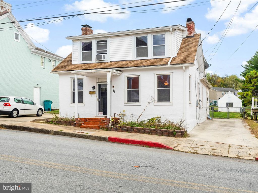 Photo of 14 Saint Paul Street, BOONSBORO, MD 21713 (MLS # MDWA2032338)