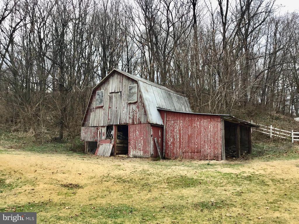 Photo of 453 Hollow Road, Quarryville, PA 17566 (MLS # PALA2046046)
