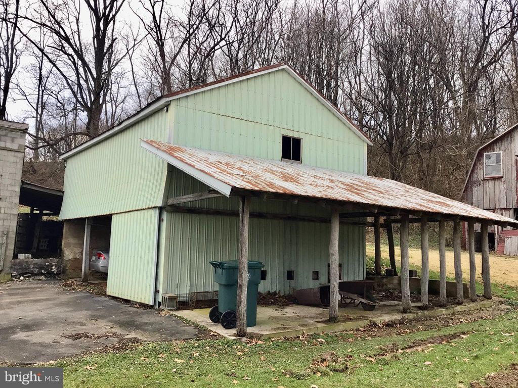Photo of 453 Hollow Road, Quarryville, PA 17566 (MLS # PALA2046046)