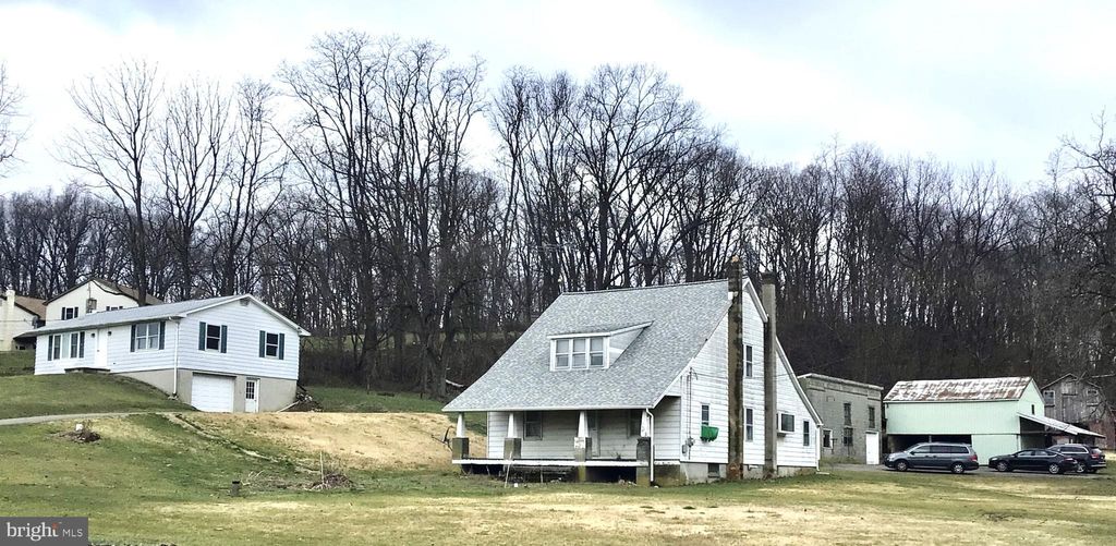 Photo of 453 Hollow Road, Quarryville, PA 17566 (MLS # PALA2046046)