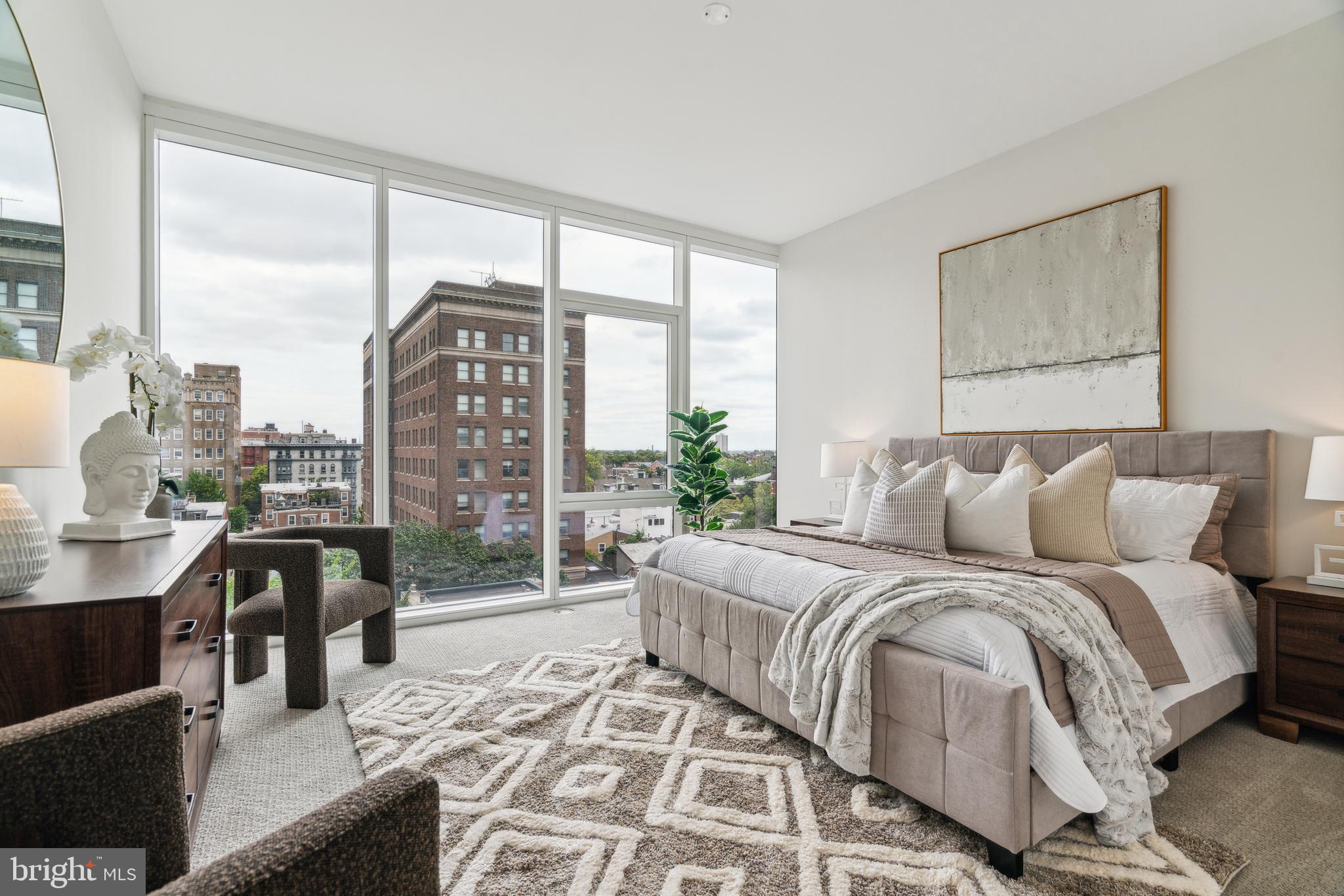 AVENUE OF THE ARTS - Residential