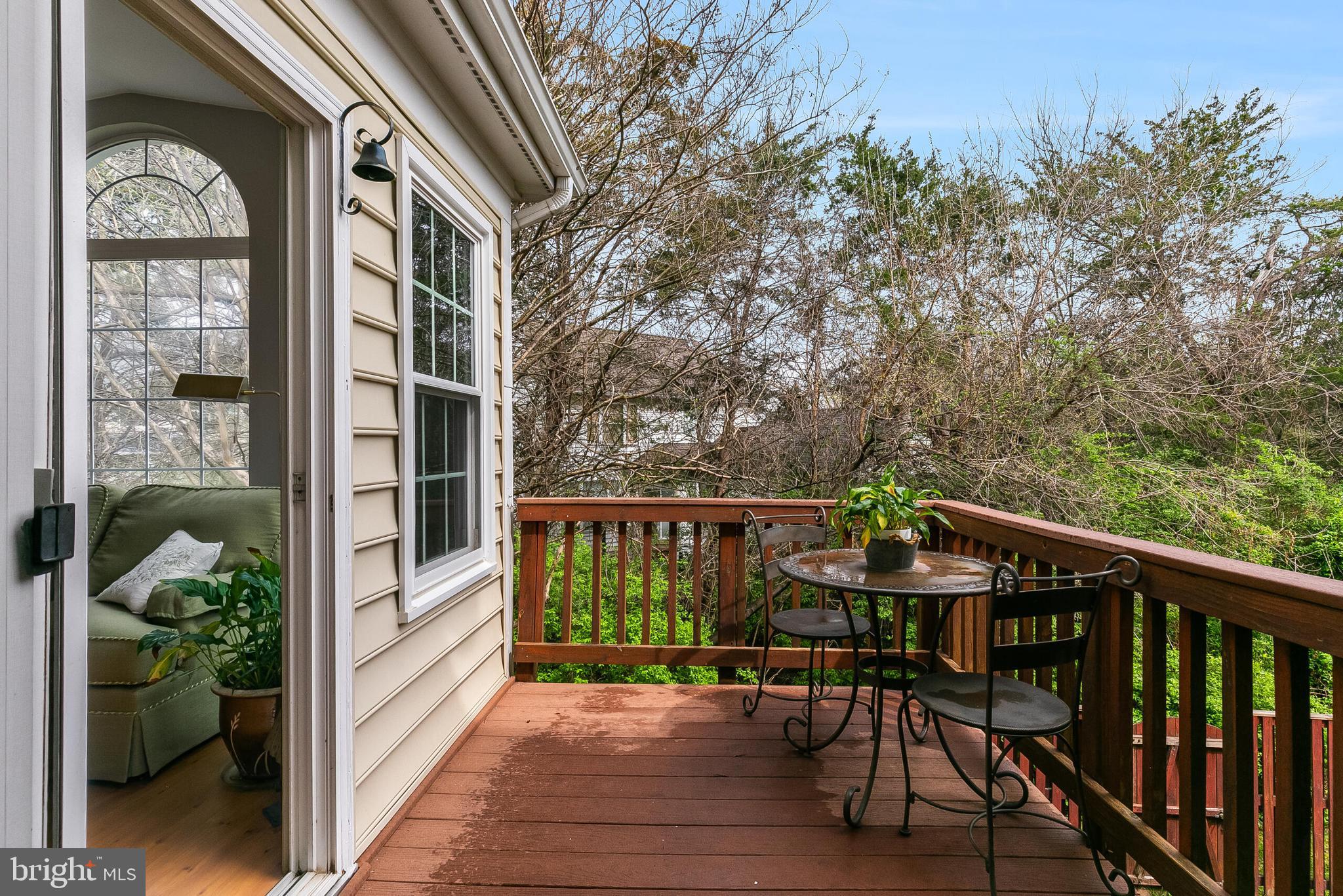 SOUTH RIDING - Residential