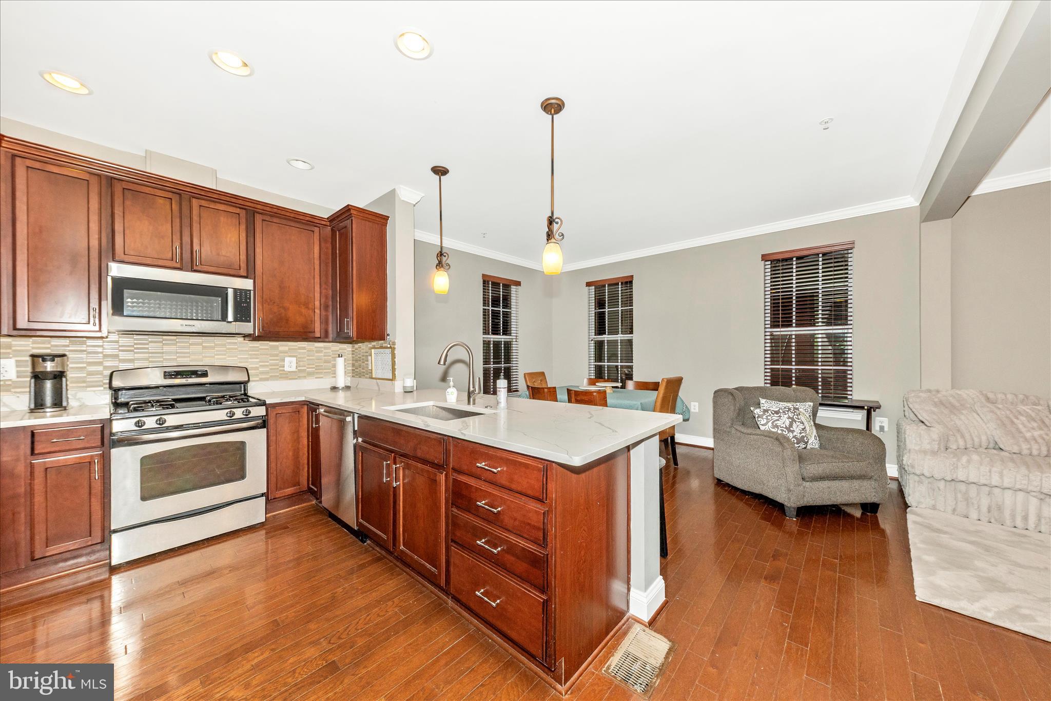 MAPLE LAWN - Residential