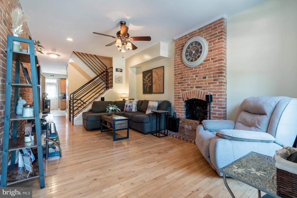 RIVERSIDE - Residential