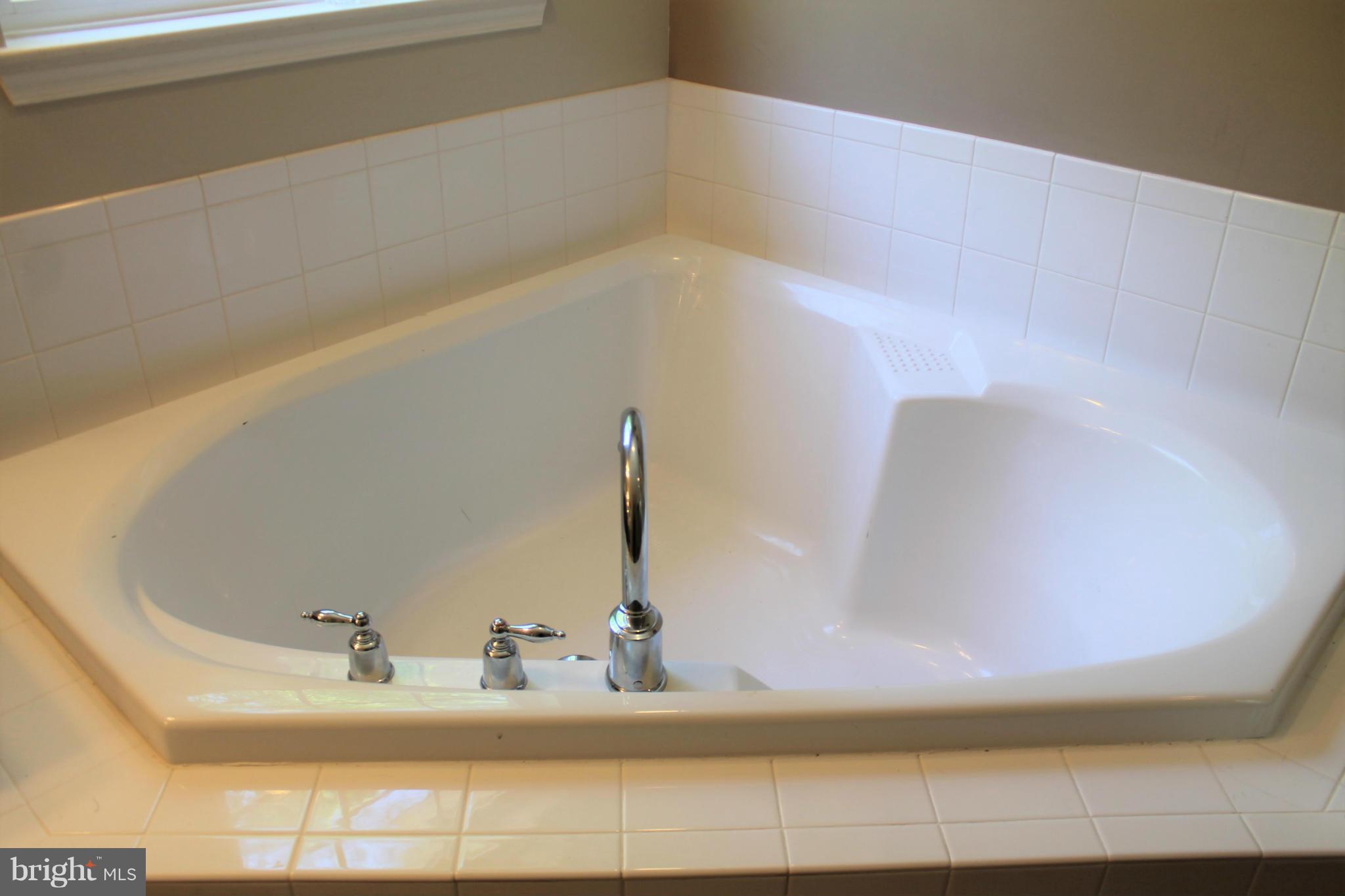 COVENTRY FARMS - Residential