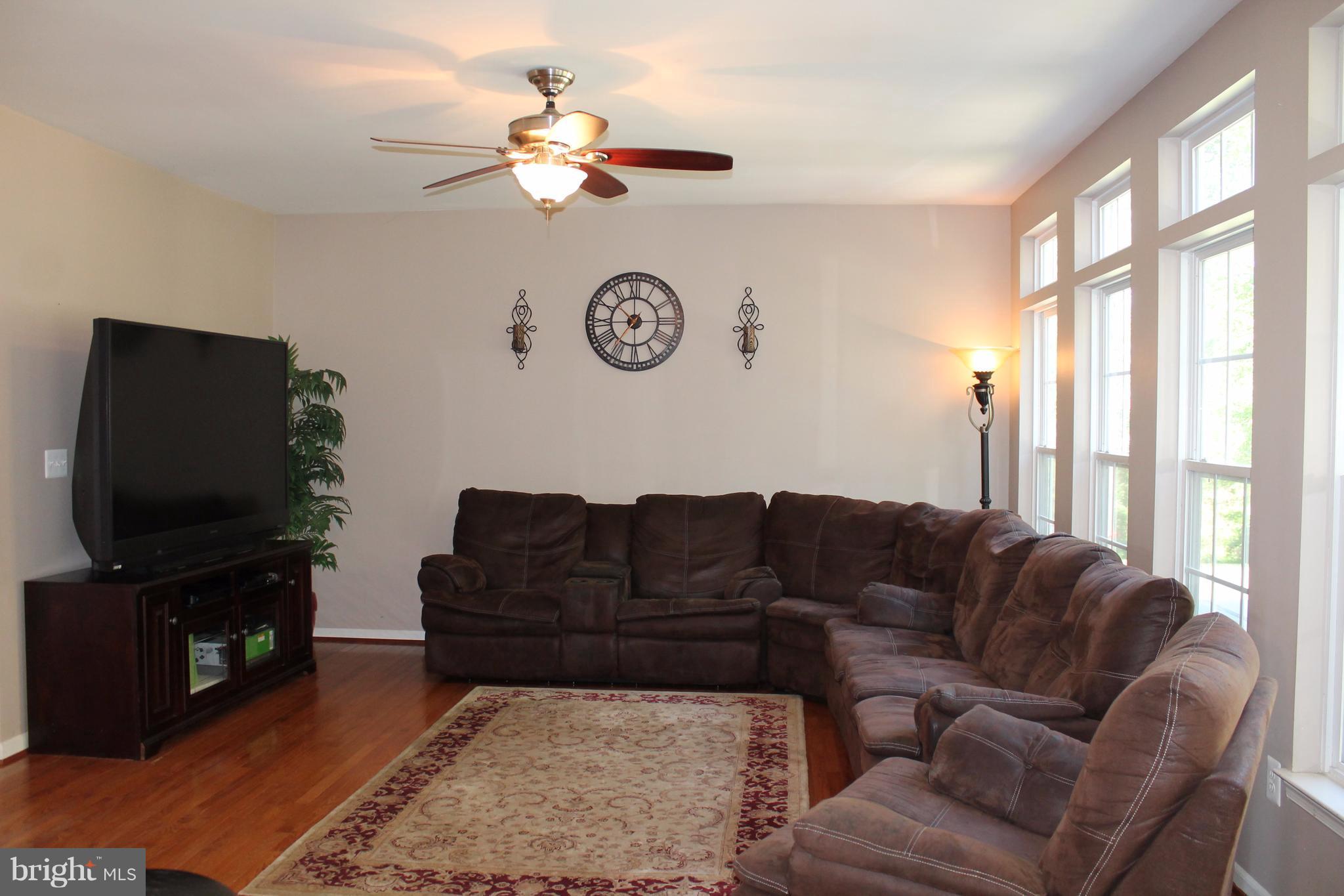 COVENTRY FARMS - Residential