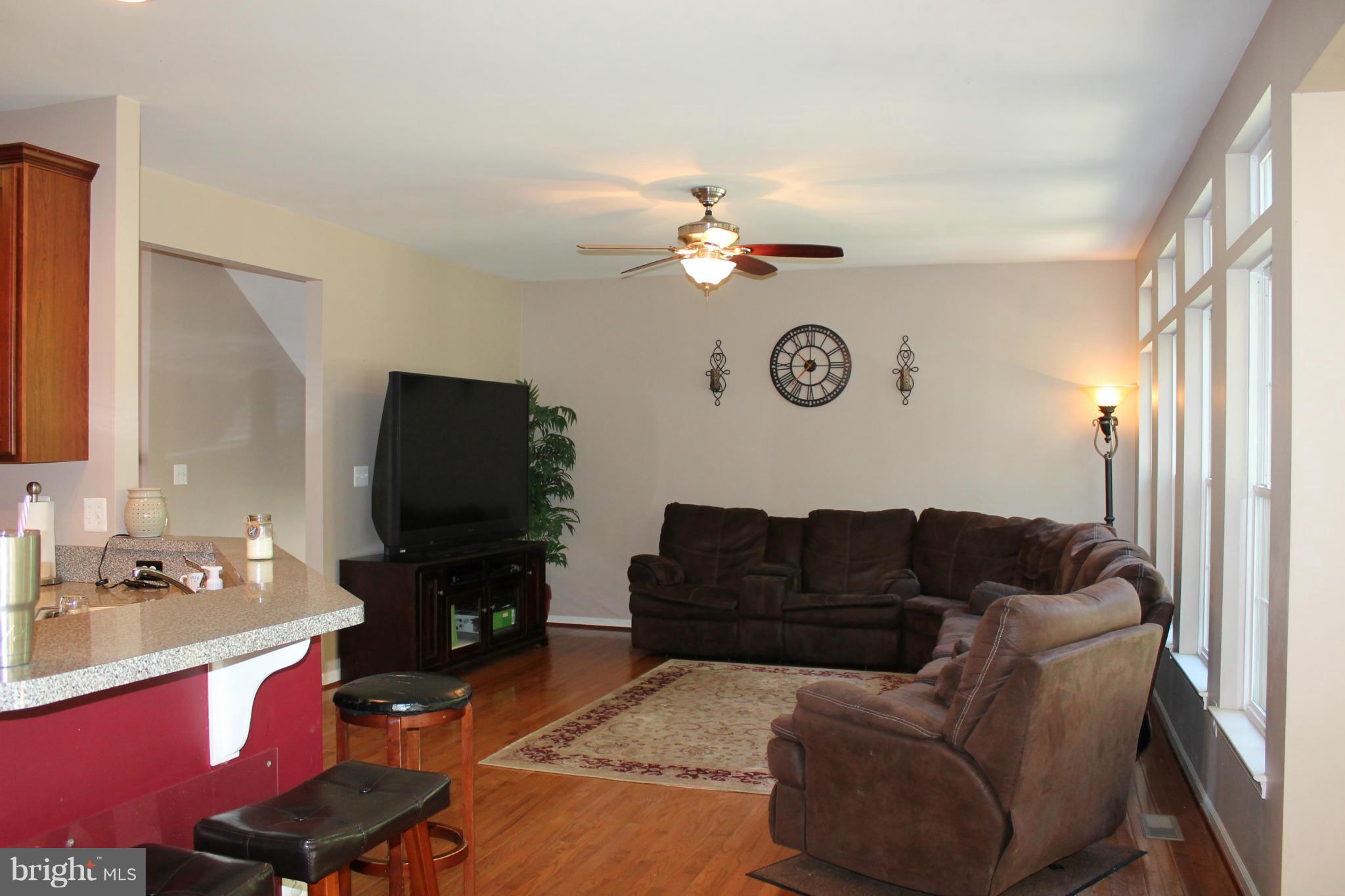 COVENTRY FARMS - Residential