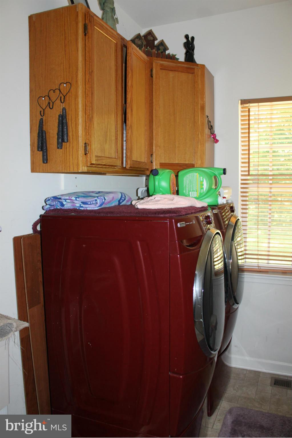 COVENTRY FARMS - Residential