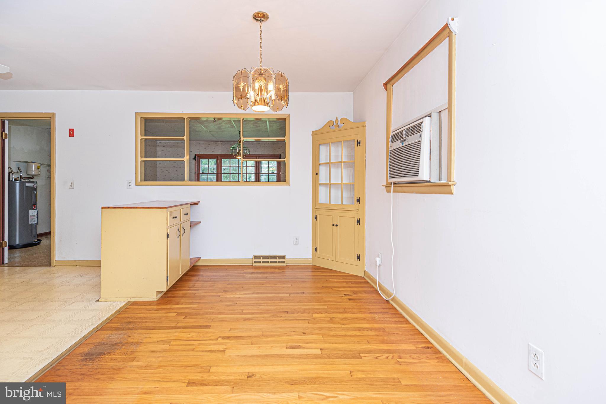 SOUTH CLIFTON - Residential