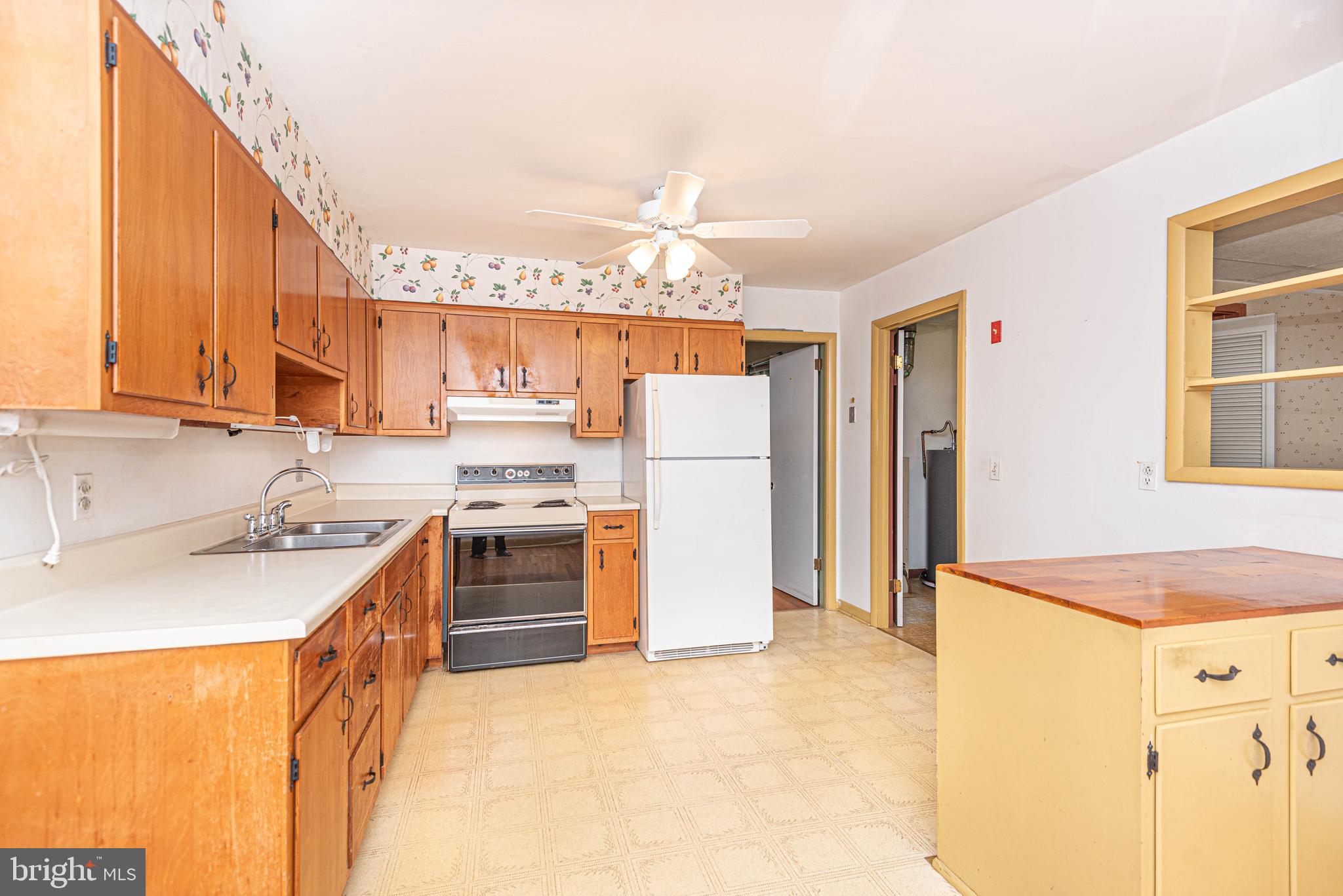 SOUTH CLIFTON - Residential