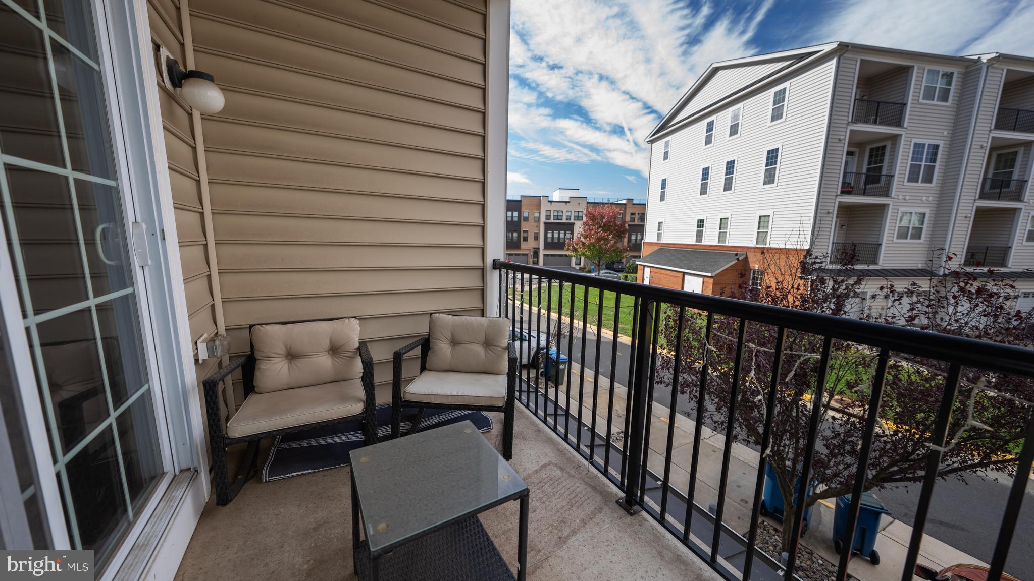 BUCKINGHAM AT LOUDOUN VALLEY - Residential