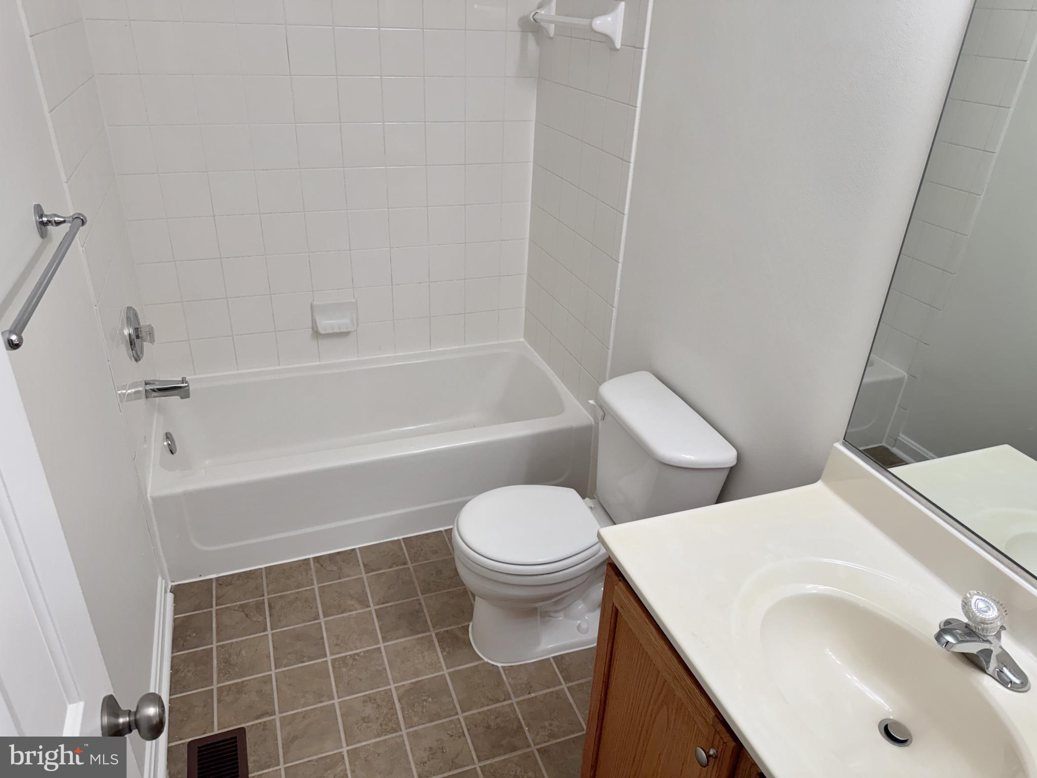 WOODLAND MANOR - Residential