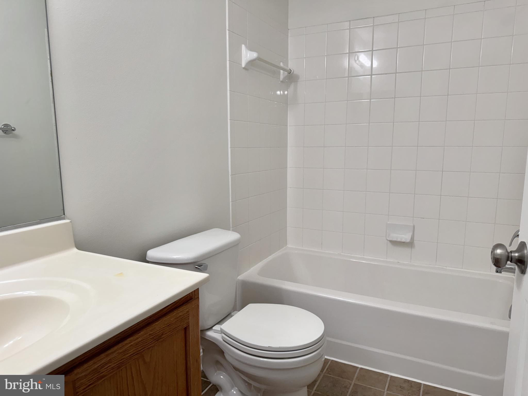 WOODLAND MANOR - Residential