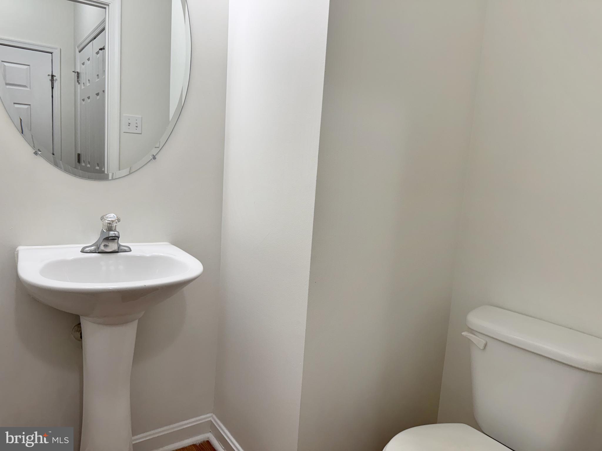 WOODLAND MANOR - Residential