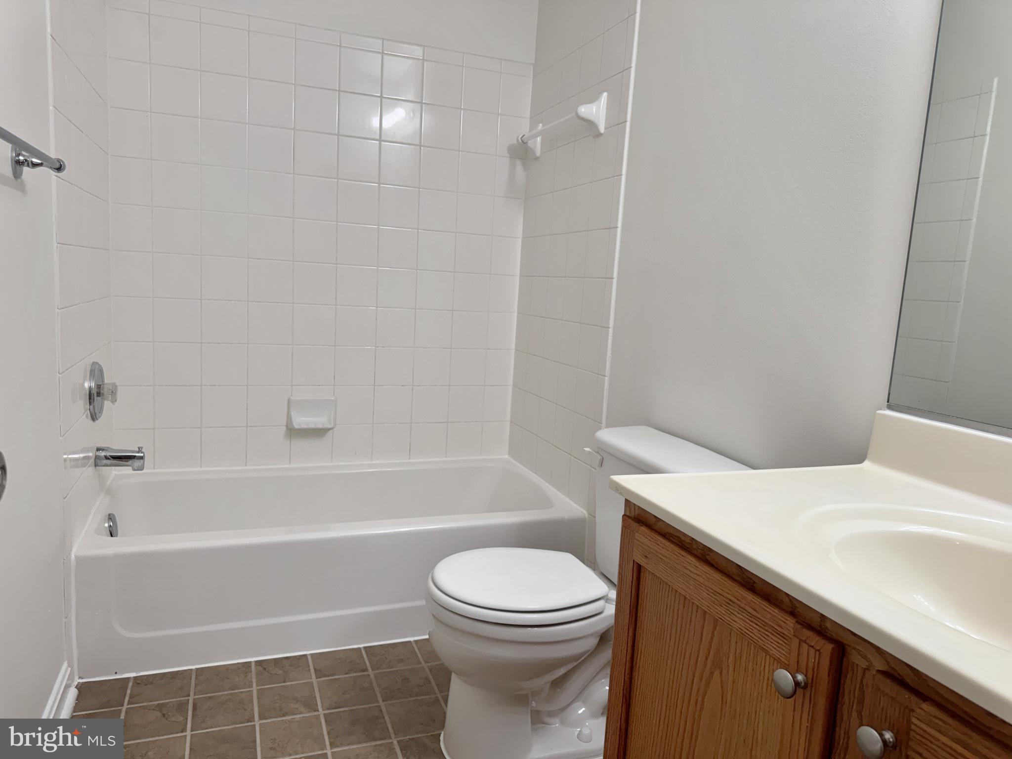 WOODLAND MANOR - Residential