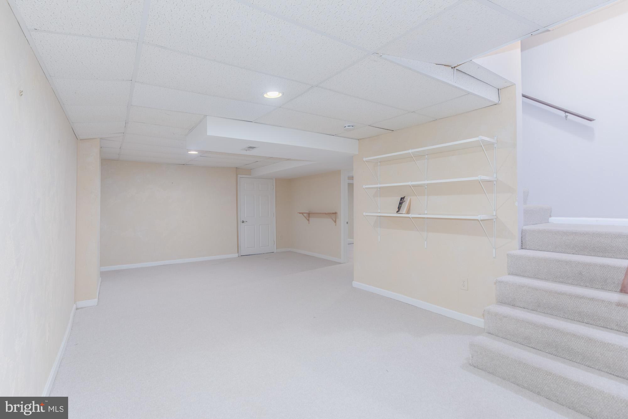 NORBECK KNOLLS - Residential